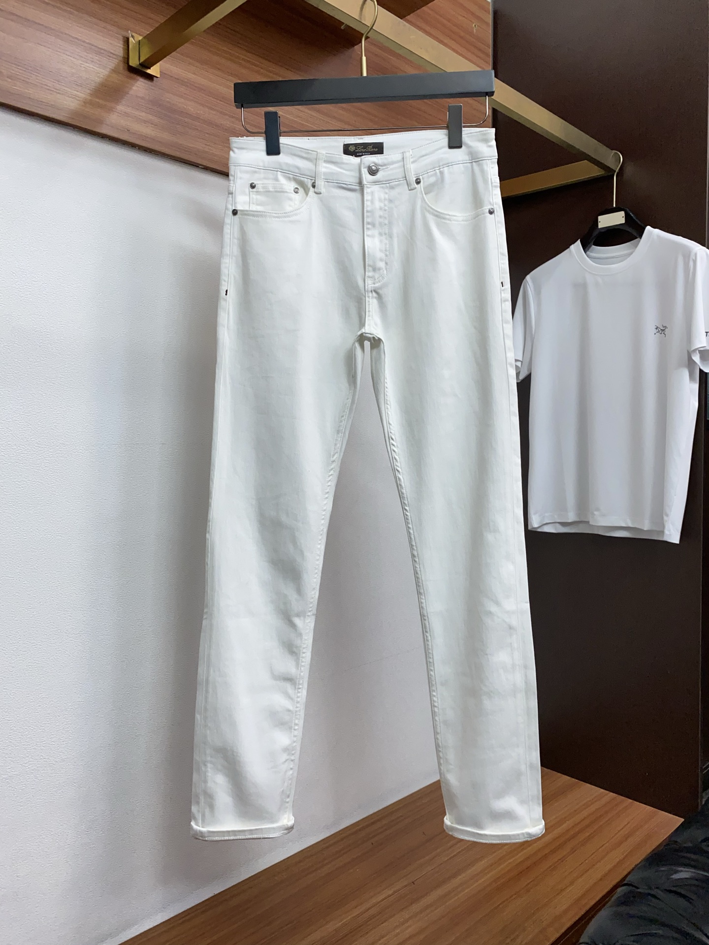 Loro Piana 诺悠翩雅 高端定制、2026早春最新款牛仔裤 柜台同步发售 原版定制复刻 客供五金