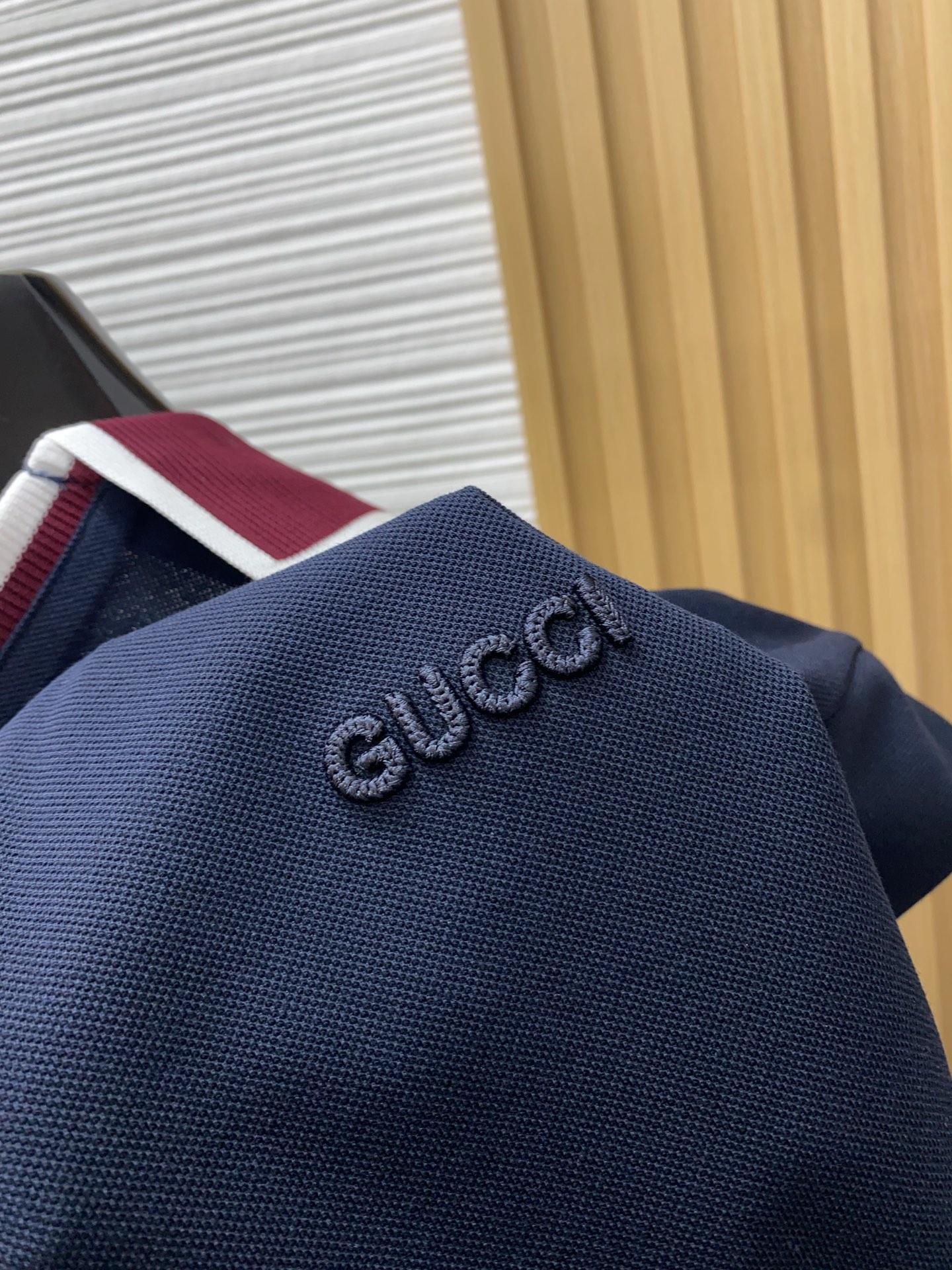 古奇 2026s经典时尚翻领 剪刀领客 Polo衫短袖 ，贸易公司渠道订单，简约大气，时尚百搭，品相更是