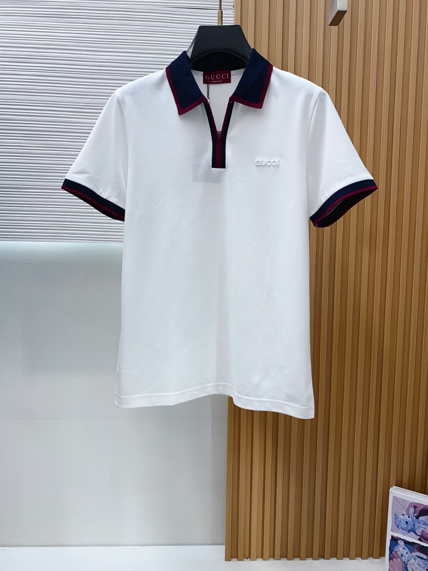 古奇 2026s经典时尚翻领 剪刀领客 Polo衫短袖 ，贸易公司渠道订单，简约大气，时尚百搭，品相更是