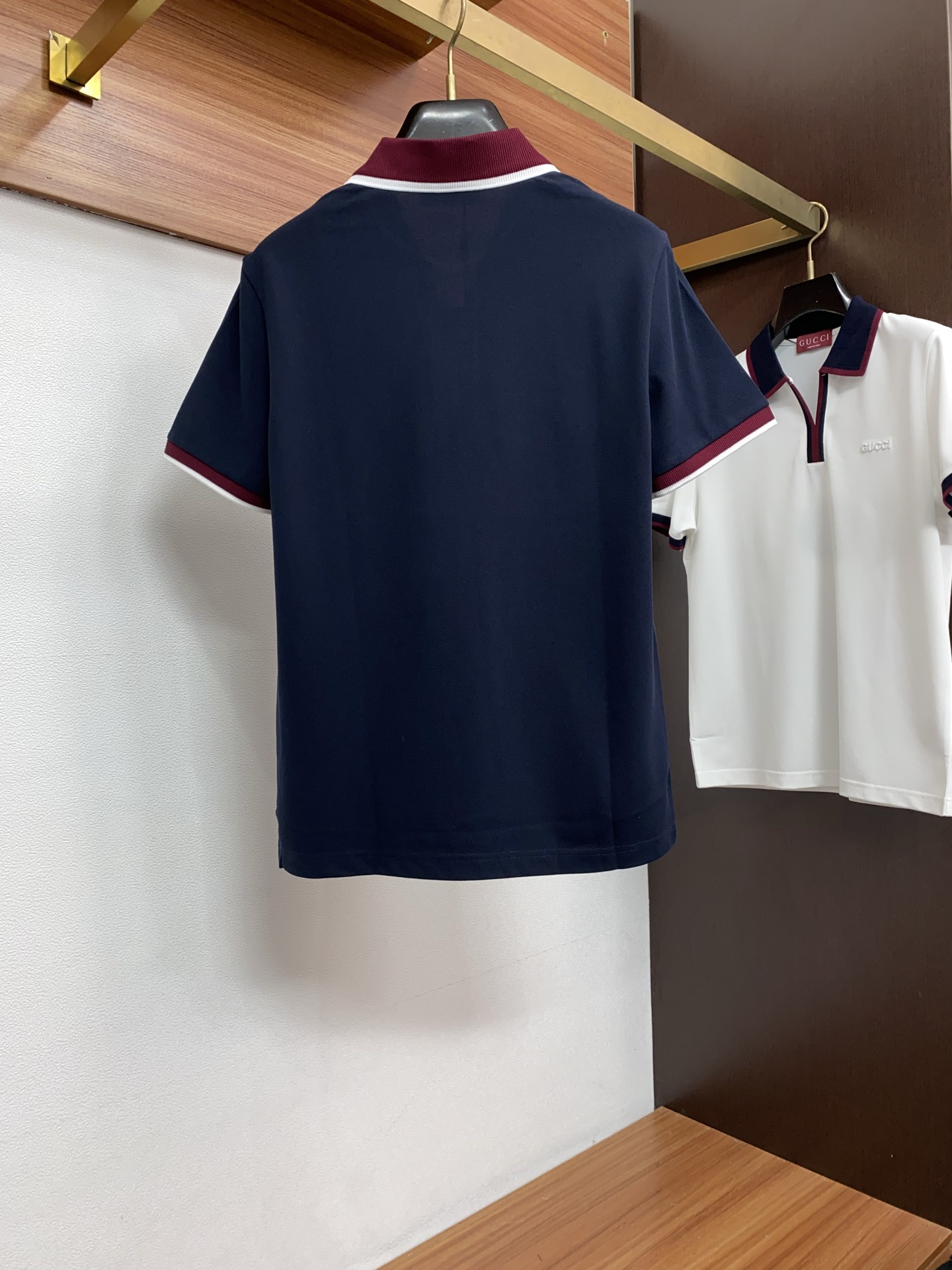 古奇 2026s经典时尚翻领 剪刀领客 Polo衫短袖 ，贸易公司渠道订单，简约大气，时尚百搭，品相更是