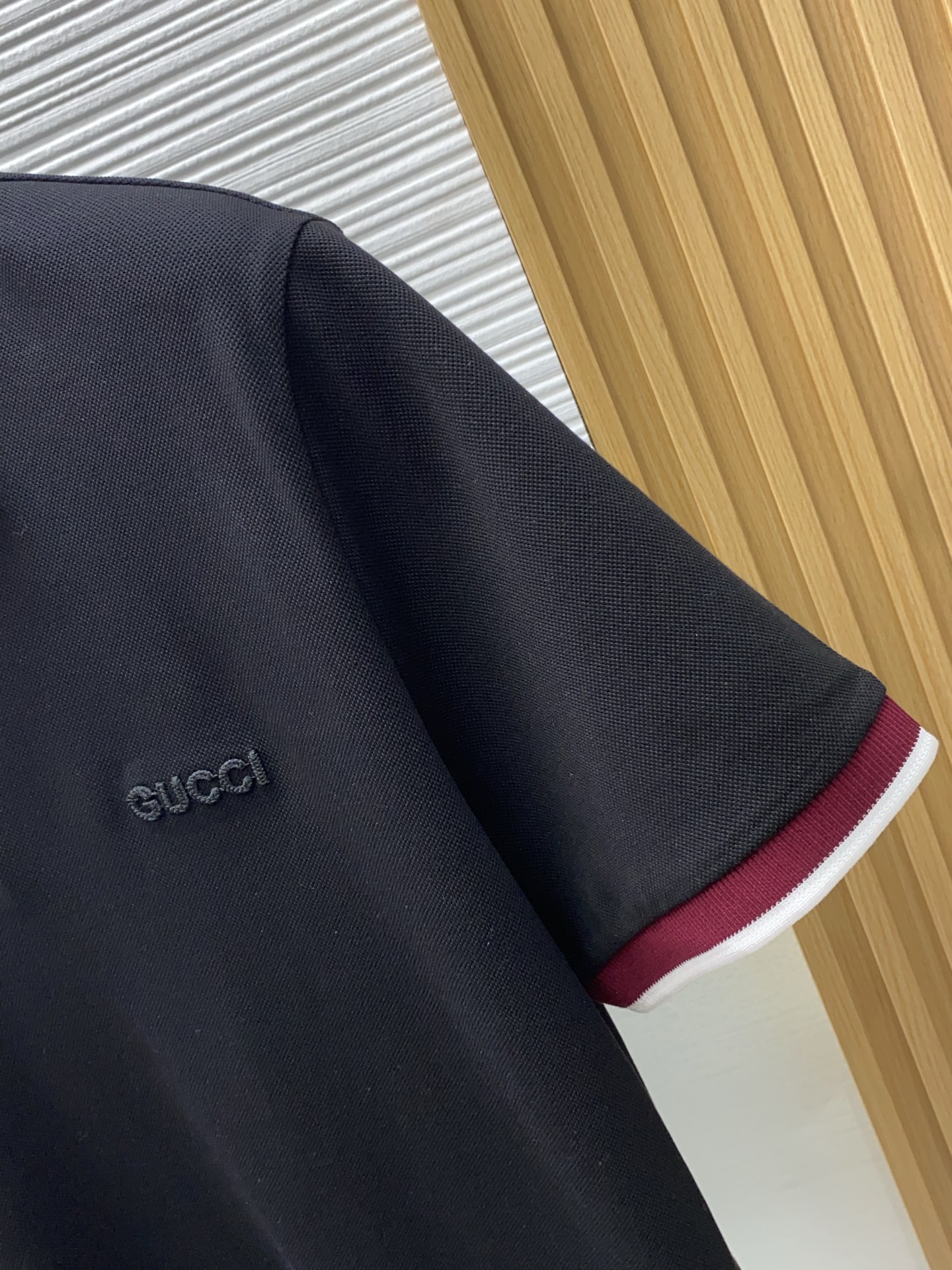 古奇 2026s经典时尚翻领 剪刀领客 Polo衫短袖 ，贸易公司渠道订单，简约大气，时尚百搭，品相更是