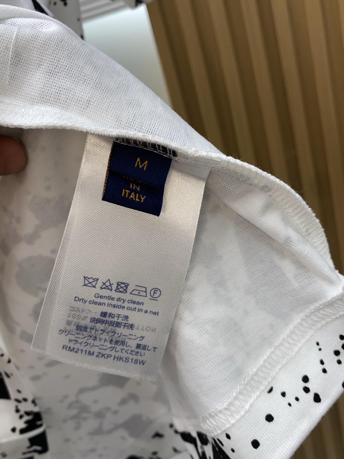 1v路易威登 26SS春夏新款 纯棉质圆领短袖 男士基础款纯白专柜短袖T恤衫！贸易公司渠道稀出，同步官网