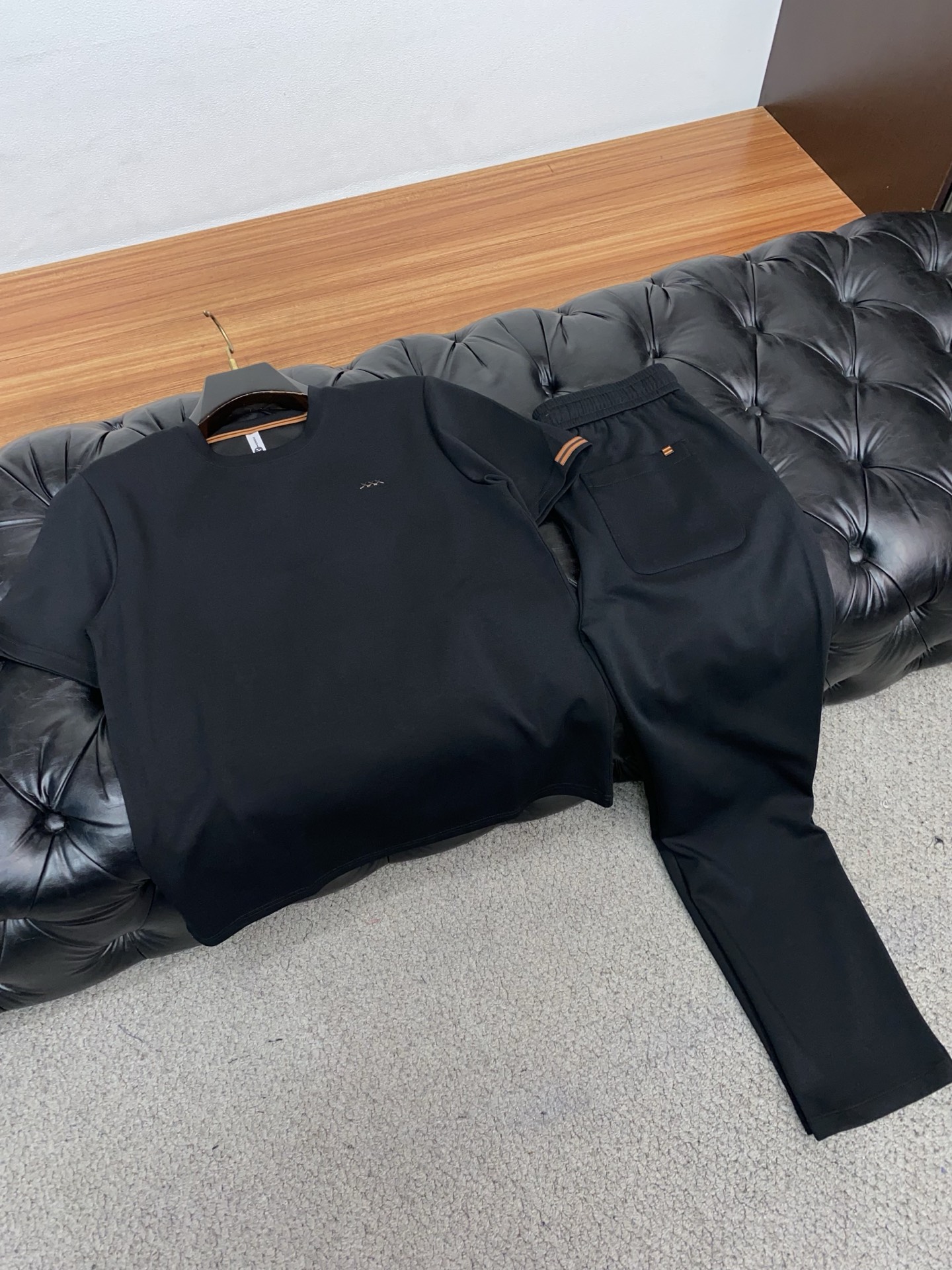 /套 杰尼亚 上新 25ss 早春新款长裤短袖套装 定制纯棉轻薄透气 上身丝滑舒适 经典百搭 码数48-