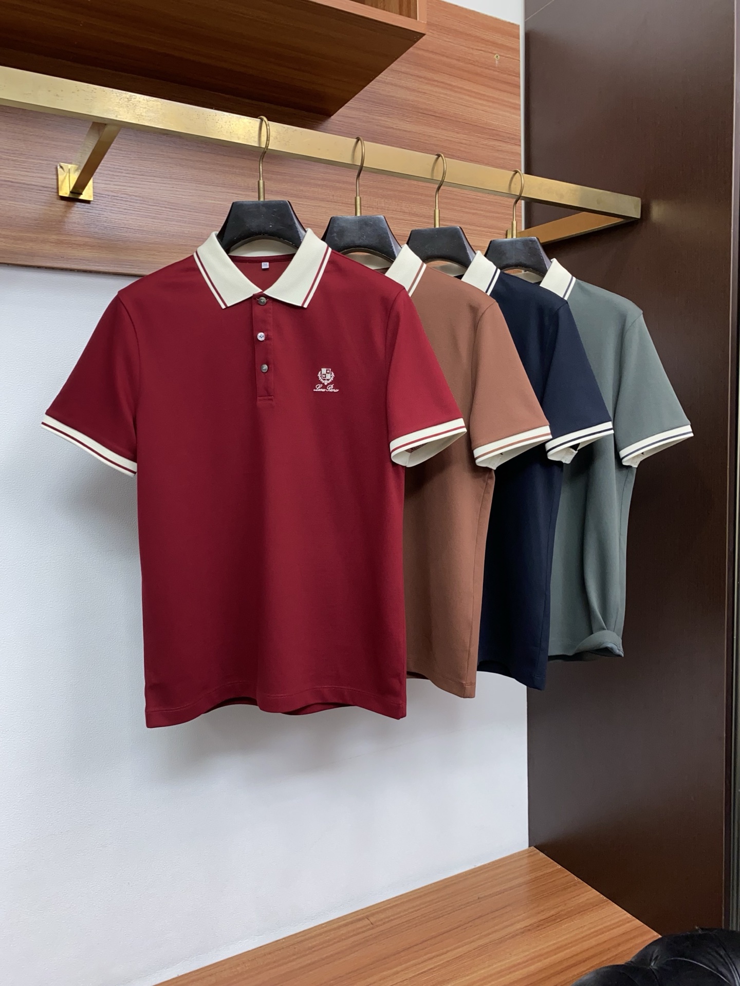 Loro piana 诺悠翩雅 2026s经典时尚翻领 Polo衫短袖 ，贸易公司渠道订单，简约大气，时