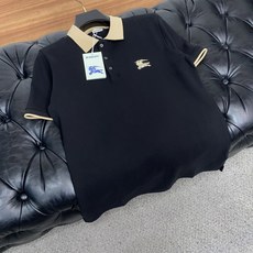 巴宝莉 2026春夏新品细纹珠地商务Polo,极简的衣身造型!顶级针织棉质混纺质地 整体的触感极为舒适, 巴宝莉 2026春夏新品细纹珠地商务Polo,极简的衣身造型!顶级针织棉质混纺质地 整体的触感极为舒适,