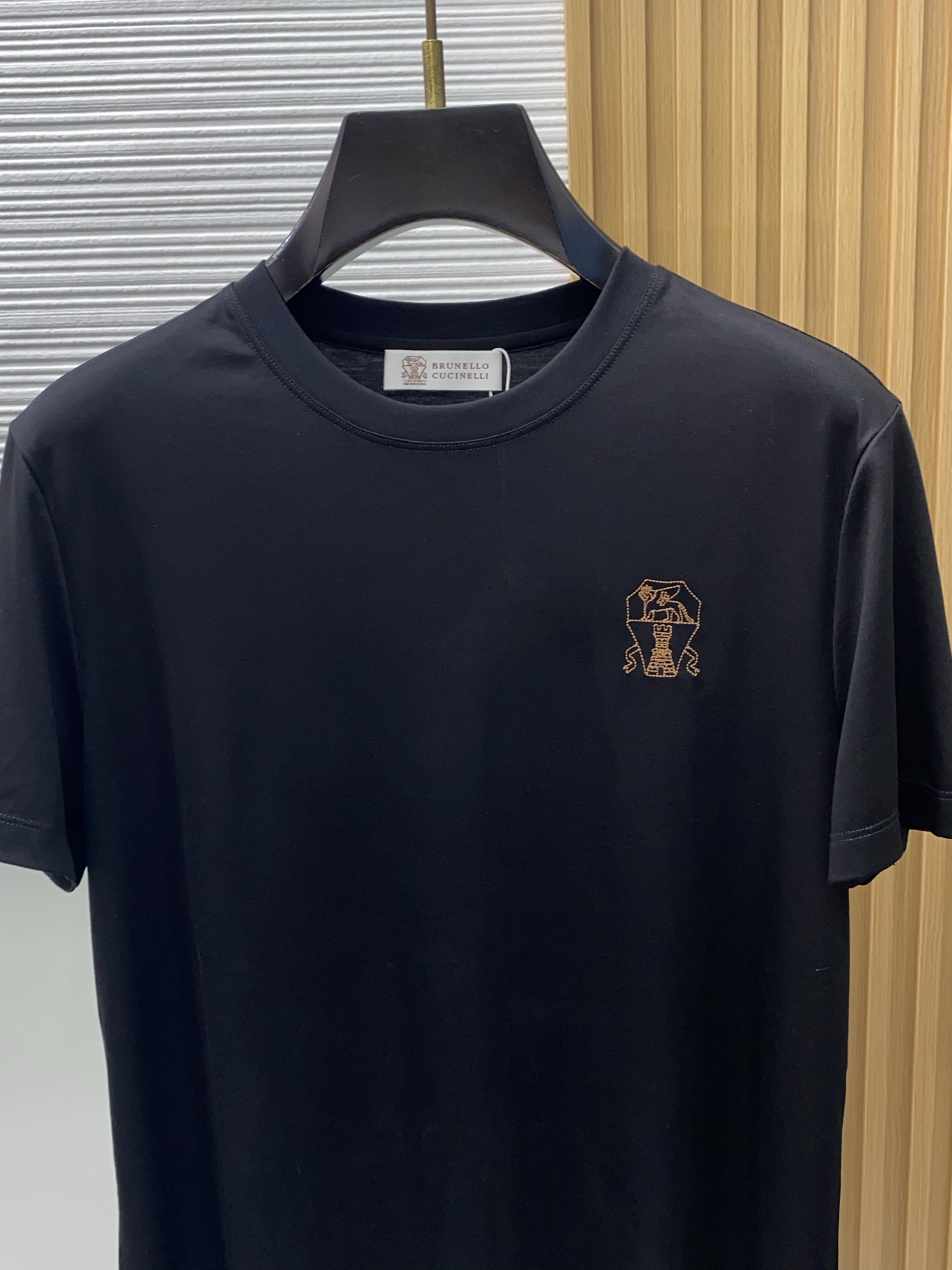 bc 2026春夏新款首发专柜最新款圆领短袖 高端订制 设计前卫时尚！品牌logo重工艺设计 高端定制1