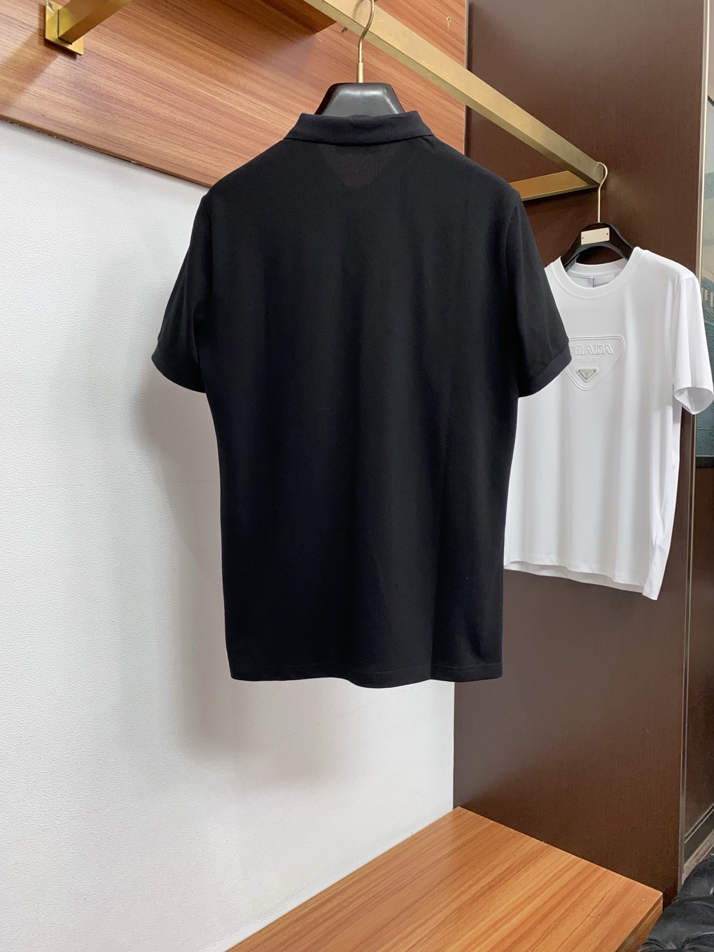 로에베 남성 피케 반팔 폴로셔츠 상세 이미지 10