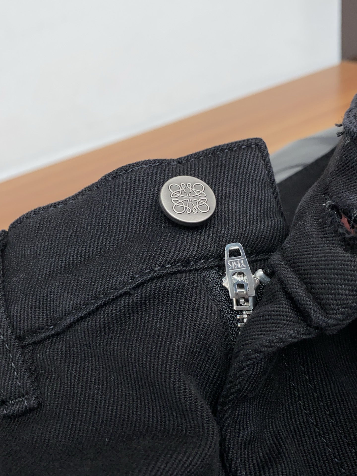 罗意威 高端定制、2026早春最新款牛仔裤 柜台同步发售 原版定制复刻 客供五金辅料 原单品质 进口牛仔