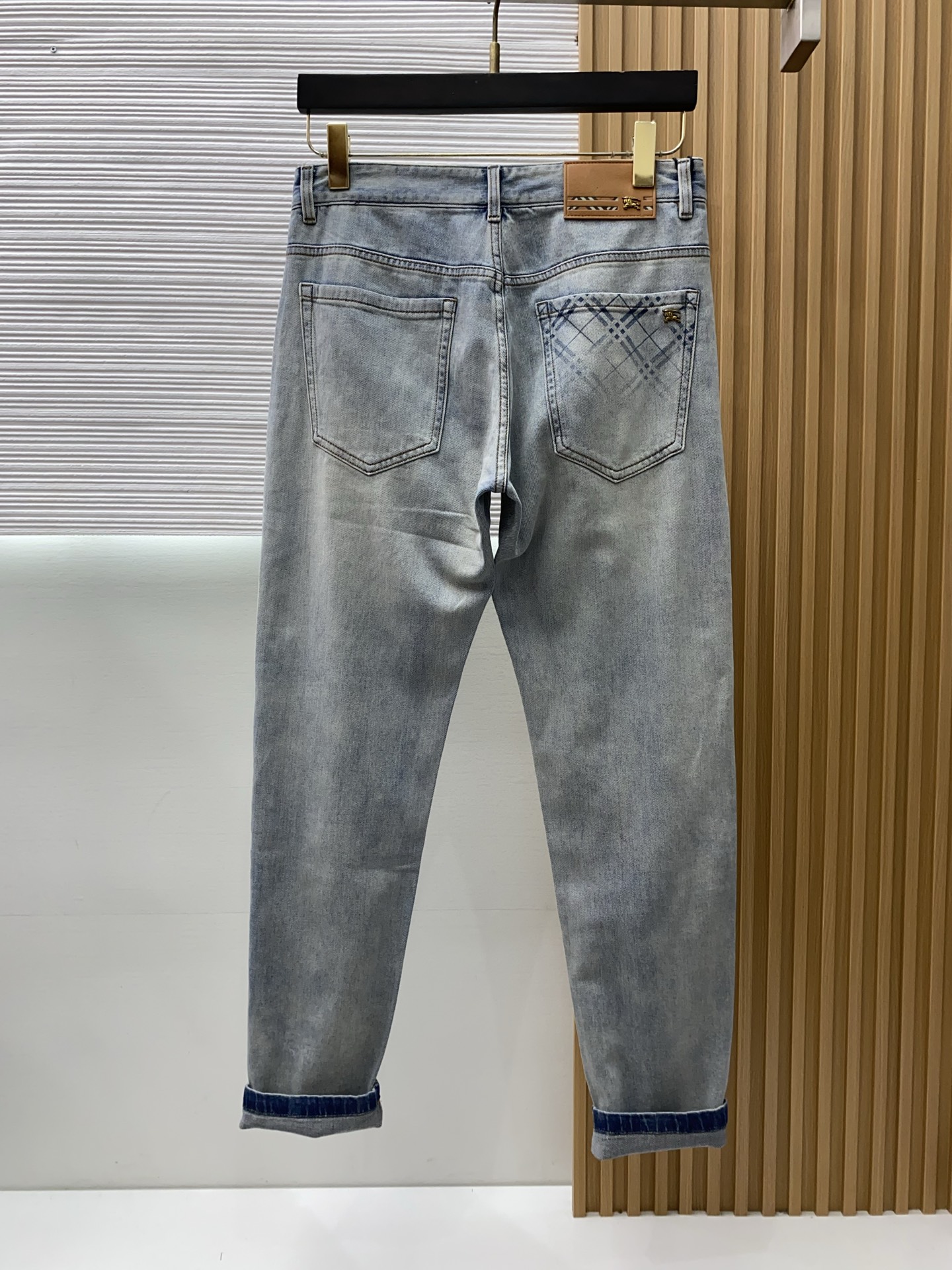 巴宝莉 高端定制、2026早春最新款牛仔裤 柜台同步发售 原版定制复刻 客供五金辅料 原单品质 进口牛仔