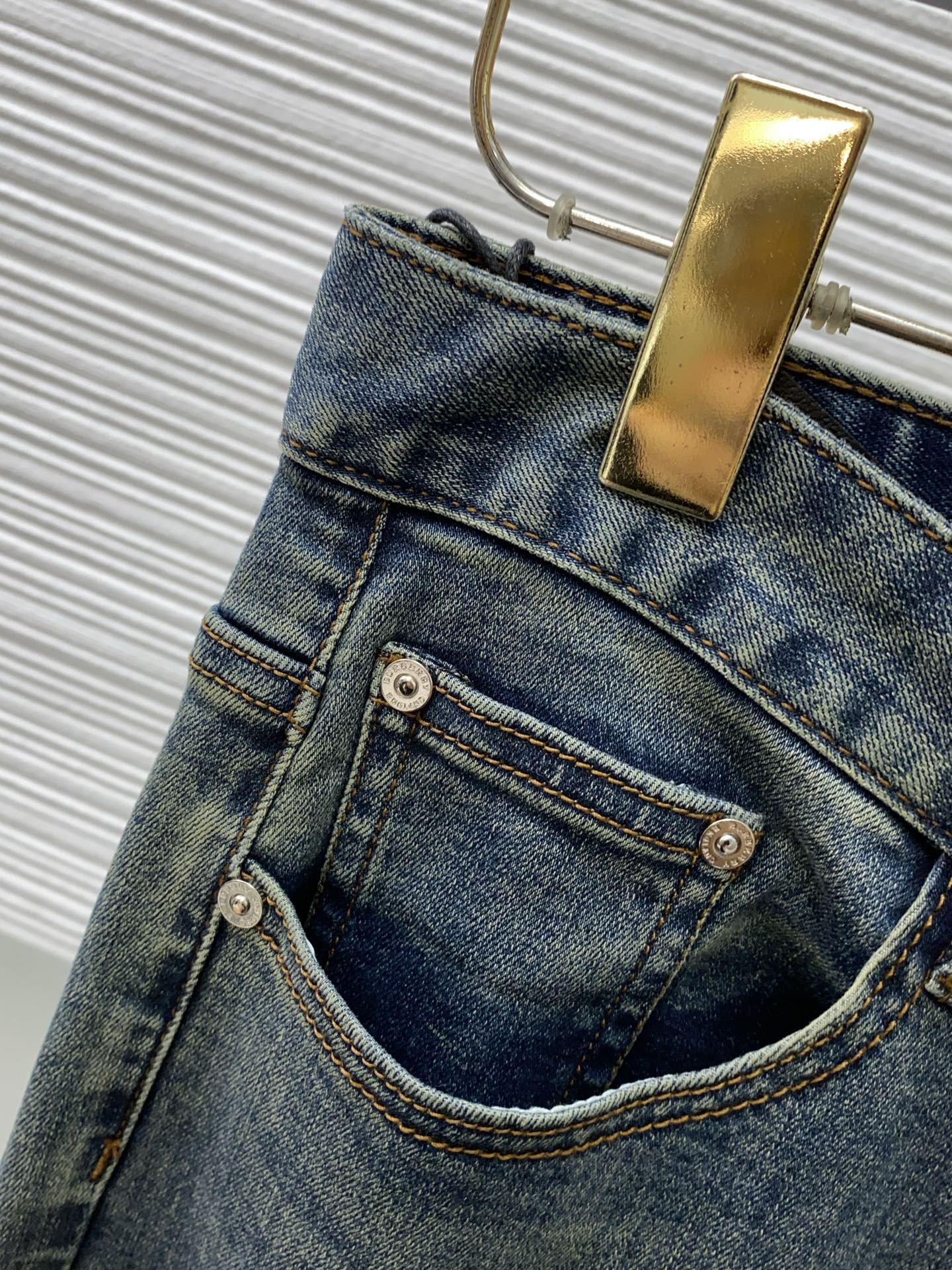 范思哲 高端定制、2026早春最新款牛仔裤 柜台同步发售 原版定制复刻 客供五金辅料 原单品质 进口牛仔