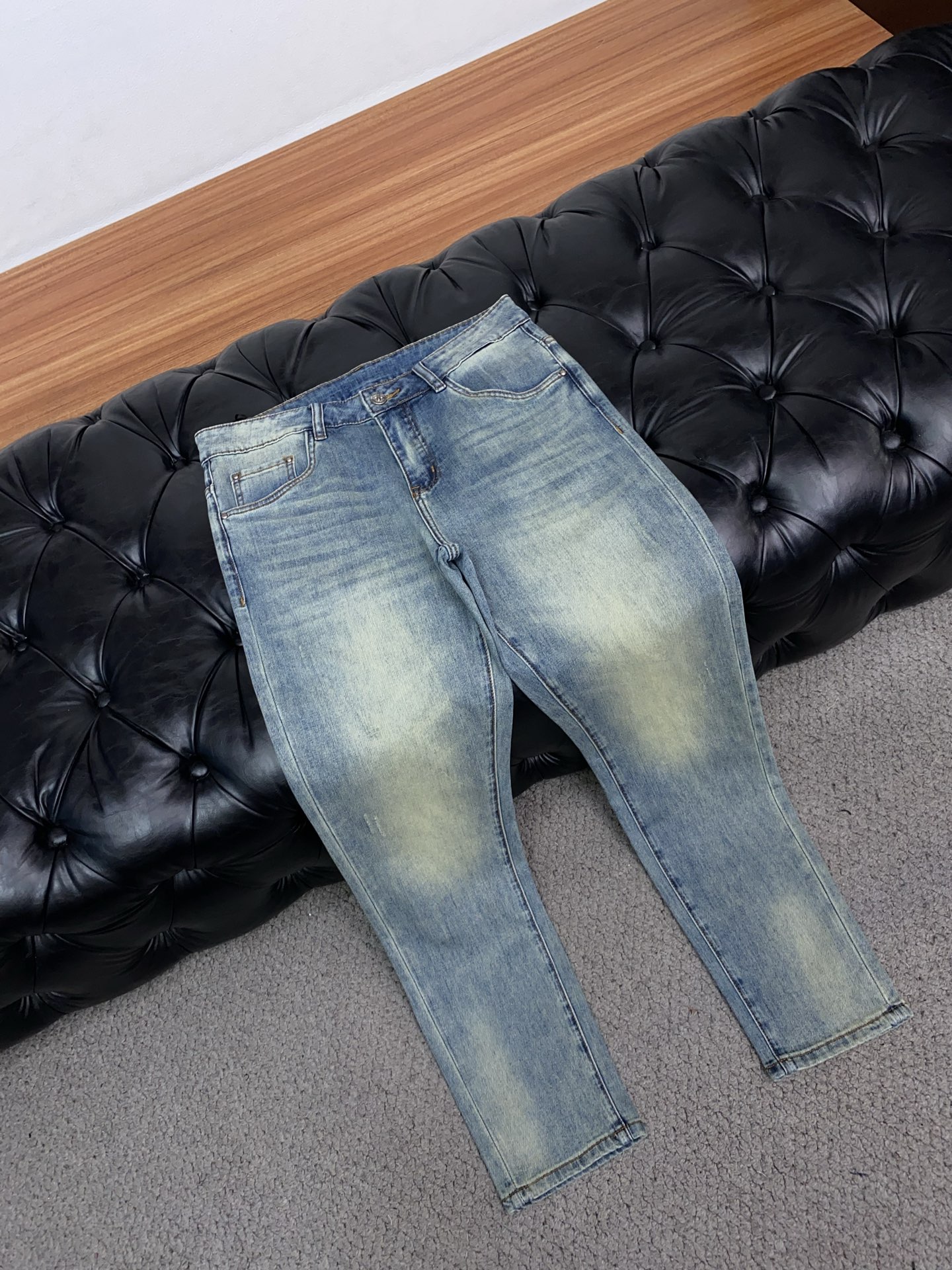 1v路易威登 高端定制、2026早春最新款牛仔裤 柜台同步发售 原版定制复刻 客供五金辅料 原单品质 进