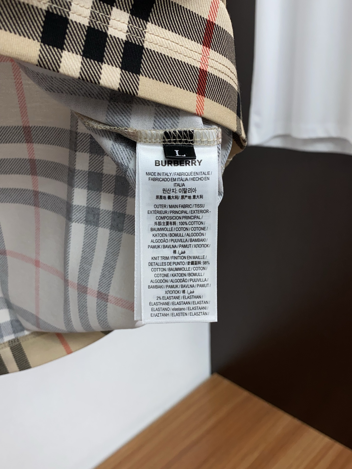 巴宝莉 高级定制 2026新款格纹短袖 百搭款式 任何人都可以轻松驾驭 面料全订制工艺 高定一等品丝光棉