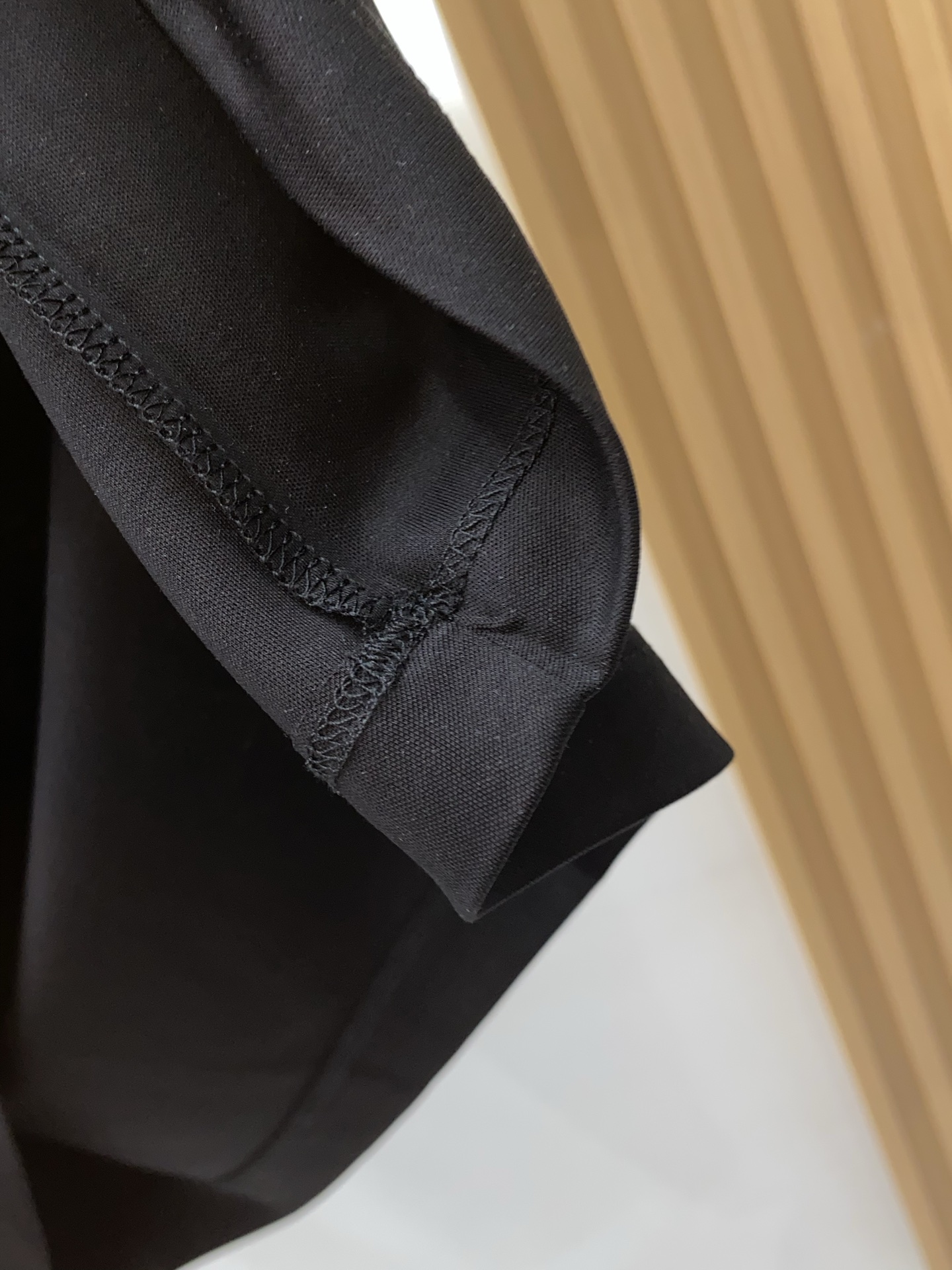 高级定制 2026新款短袖 百搭款式 任何人都可以轻松驾驭 面料全订制工艺 高定一等品丝光棉面料 面料手