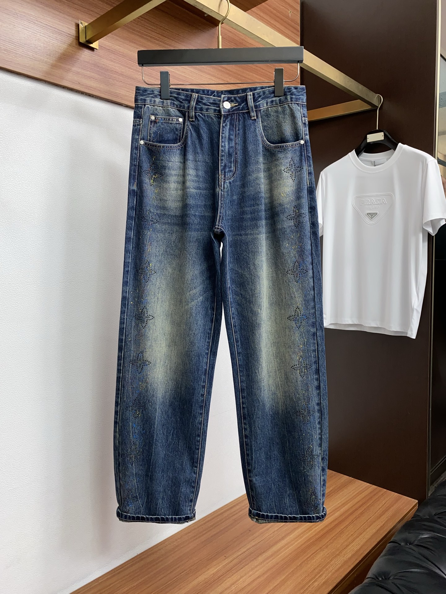 1v路易威登 高端定制、2026早春最新款牛仔裤 柜台同步发售 原版定制复刻 客供五金辅料 原单品质 进