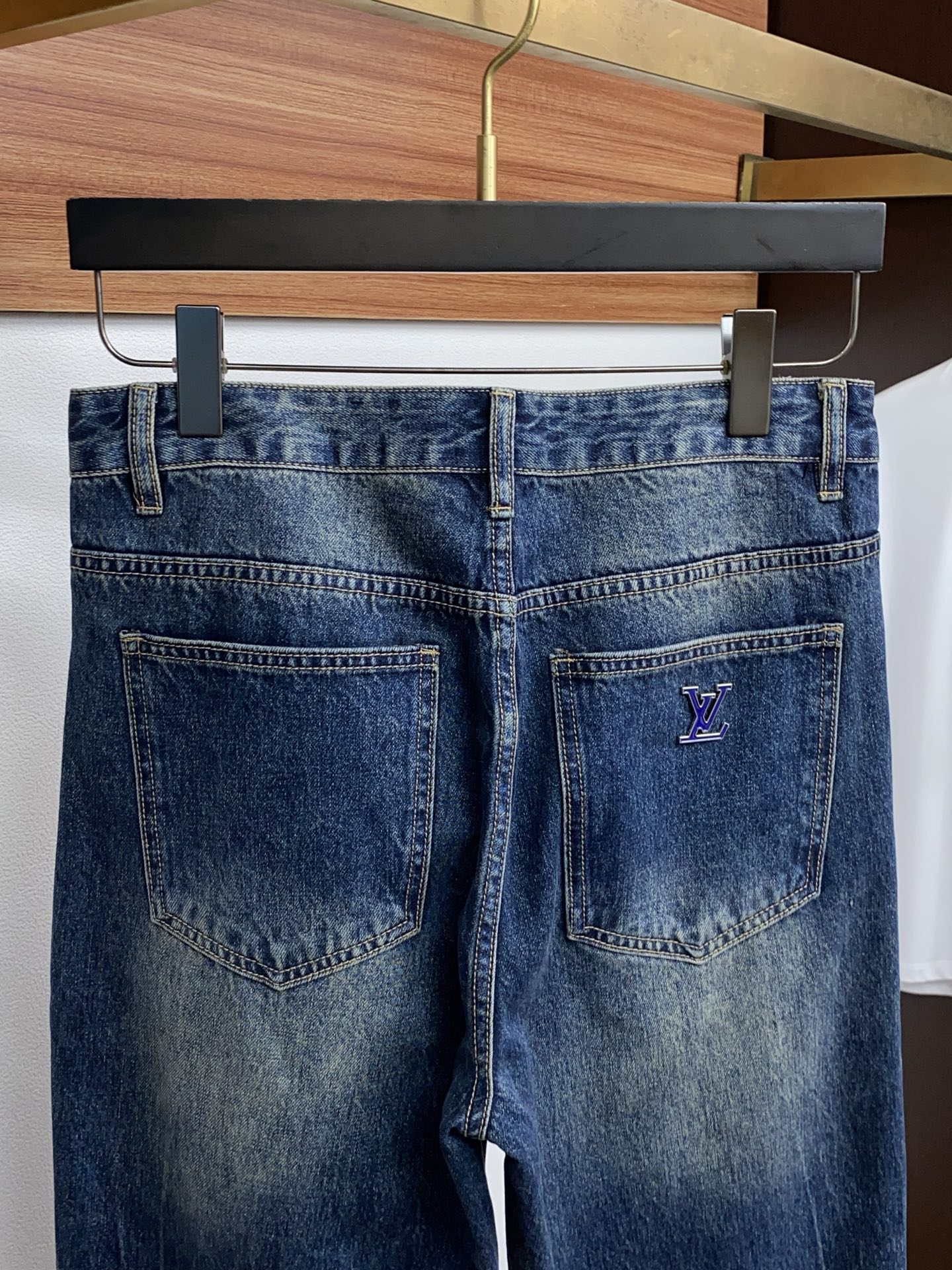1v路易威登 高端定制、2026早春最新款牛仔裤 柜台同步发售 原版定制复刻 客供五金辅料 原单品质 进