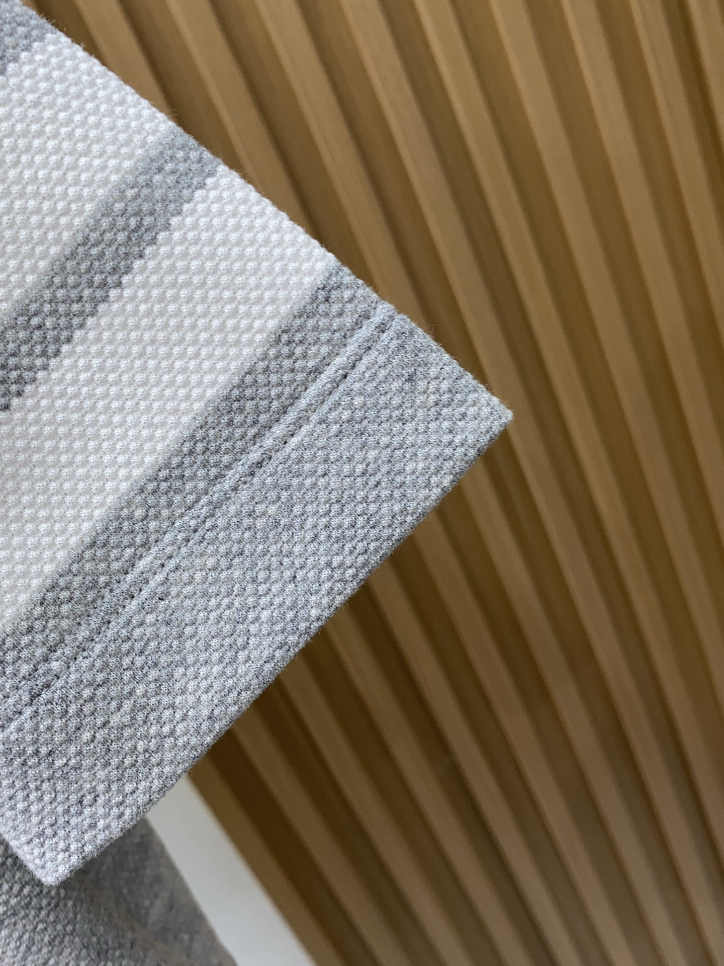 TB 2026s经典时尚翻领 Polo衫短袖 ，贸易公司渠道订单，简约大气，时尚百搭，品相更是无法挑剔！