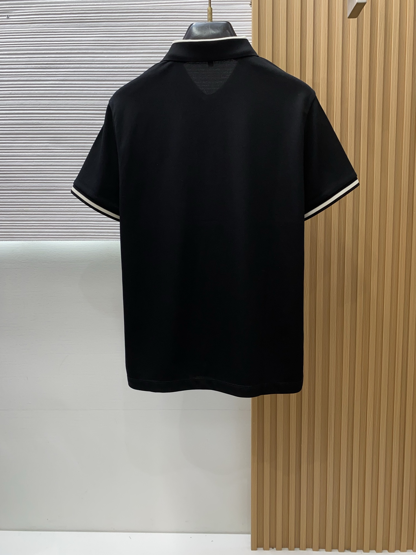 古奇 2026s经典时尚翻领 Polo衫短袖 ，贸易公司渠道订单，简约大气，时尚百搭，品相更是无法挑剔！