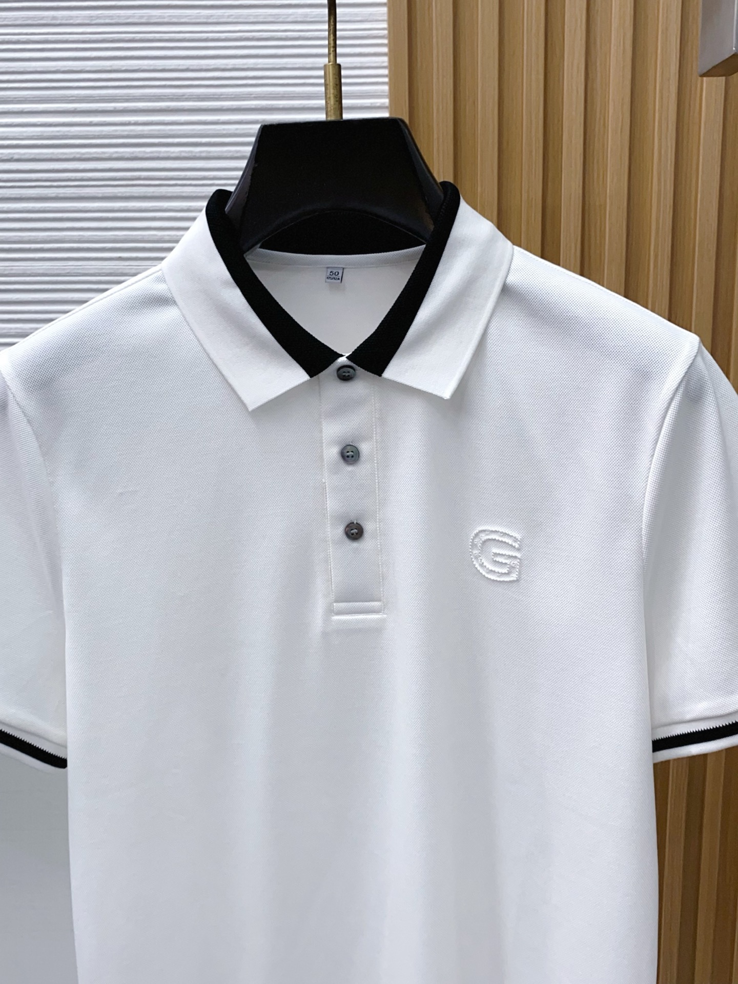 古奇 2026s经典时尚翻领 Polo衫短袖 ，贸易公司渠道订单，简约大气，时尚百搭，品相更是无法挑剔！