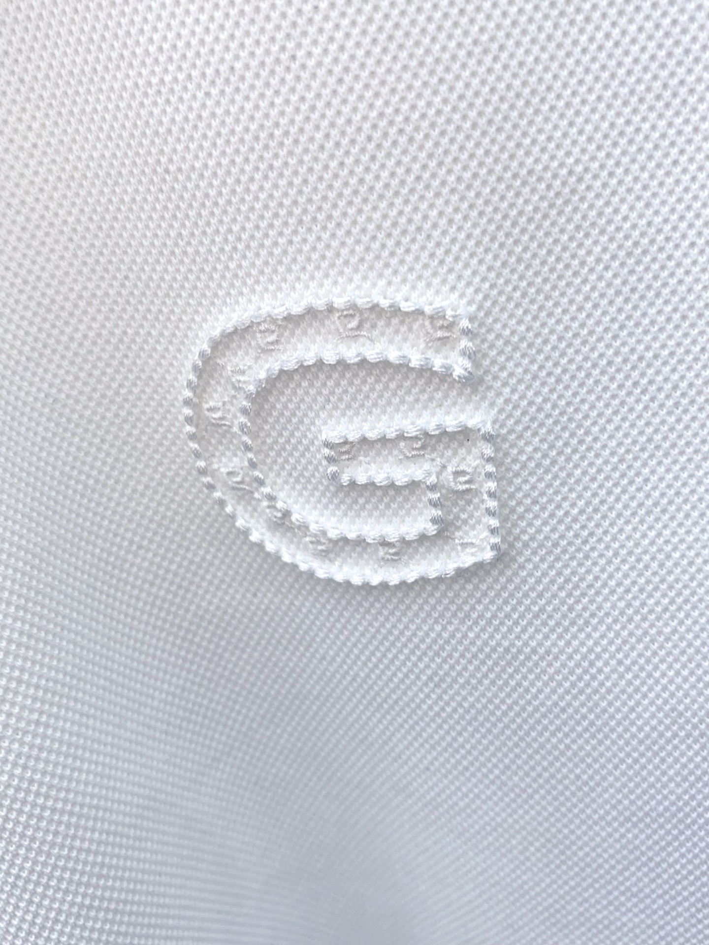 古奇 2026s经典时尚翻领 Polo衫短袖 ，贸易公司渠道订单，简约大气，时尚百搭，品相更是无法挑剔！