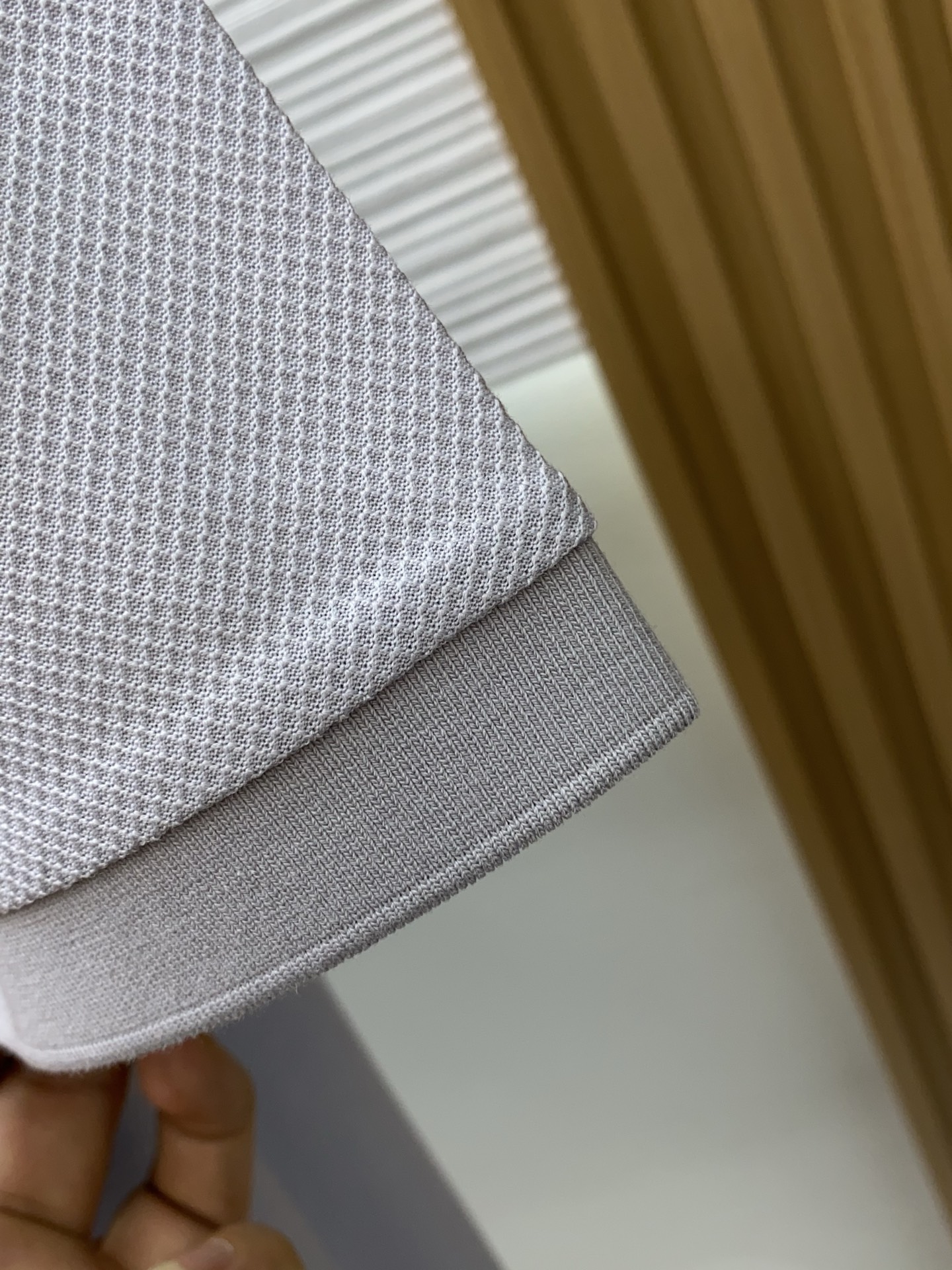 BV 2026s经典时尚翻领 Polo衫短袖 ，贸易公司渠道订单，简约大气，时尚百搭，品相更是无法挑剔！