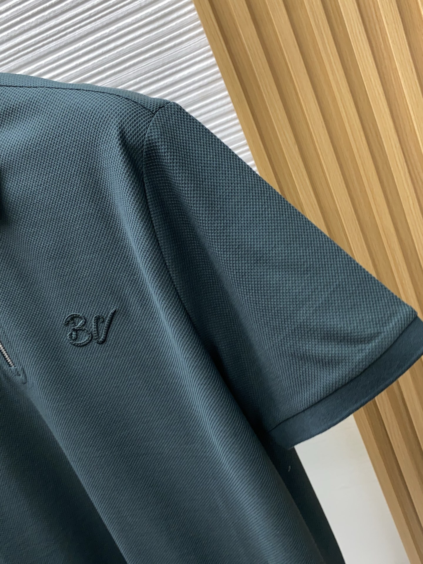 BV 2026s经典时尚翻领 Polo衫短袖 ，贸易公司渠道订单，简约大气，时尚百搭，品相更是无法挑剔！