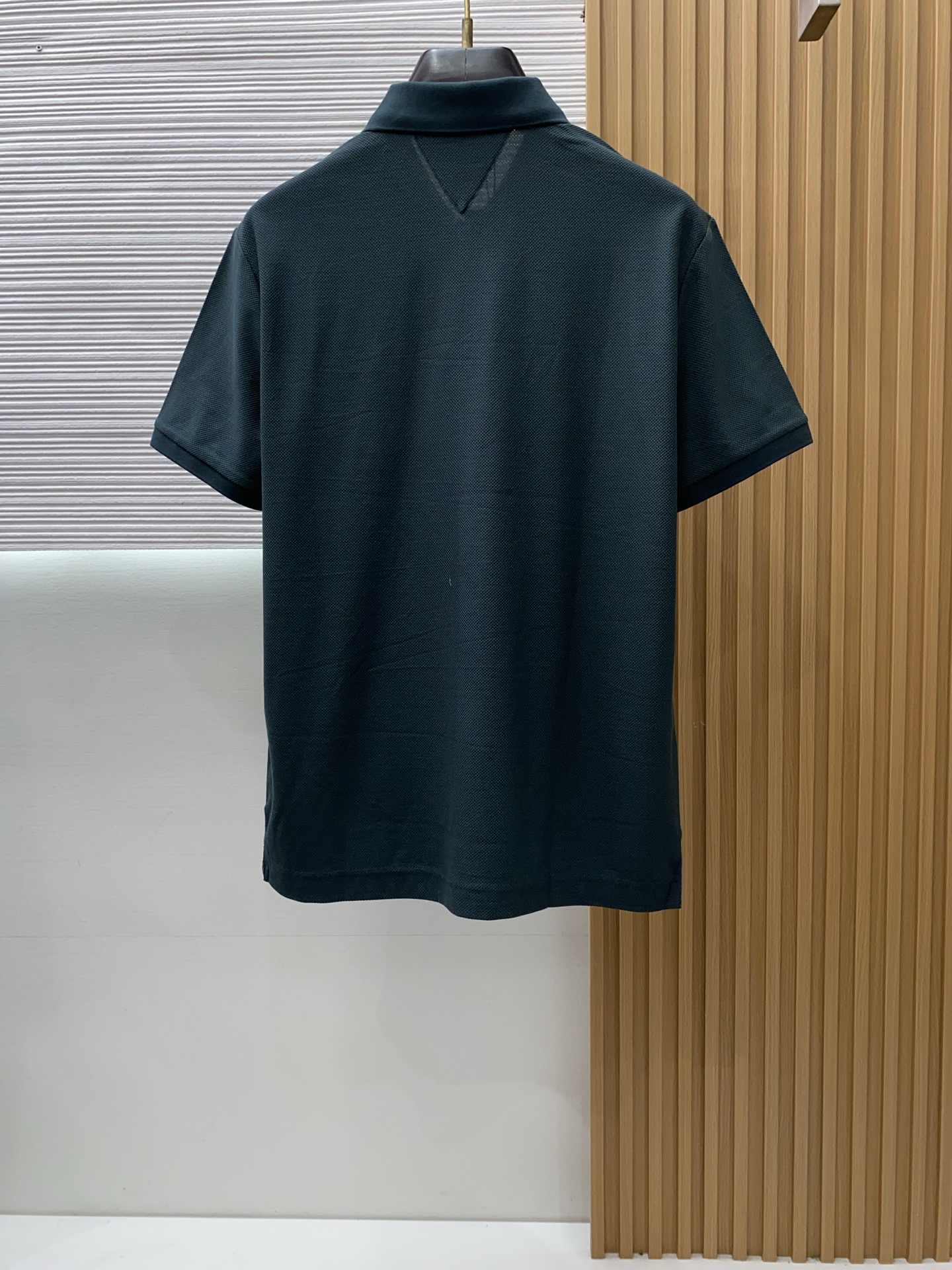 BV 2026s经典时尚翻领 Polo衫短袖 ，贸易公司渠道订单，简约大气，时尚百搭，品相更是无法挑剔！