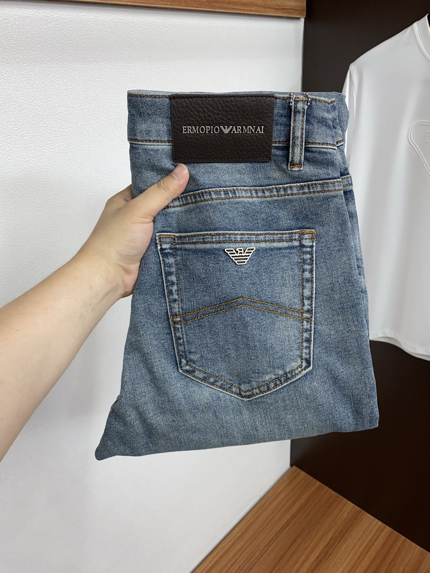 阿玛尼 高端定制、2026早春最新款牛仔裤 柜台同步发售 原版定制复刻 客供五金辅料 原单品质 进口牛仔