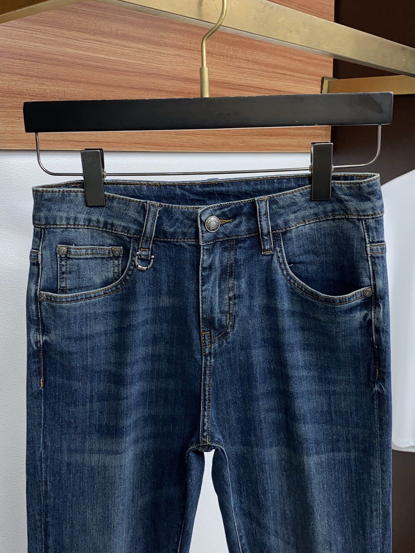 蒙口 高端定制、2026早春最新款牛仔裤 柜台同步发售 原版定制复刻 客供五金辅料 原单品质 进口牛仔面