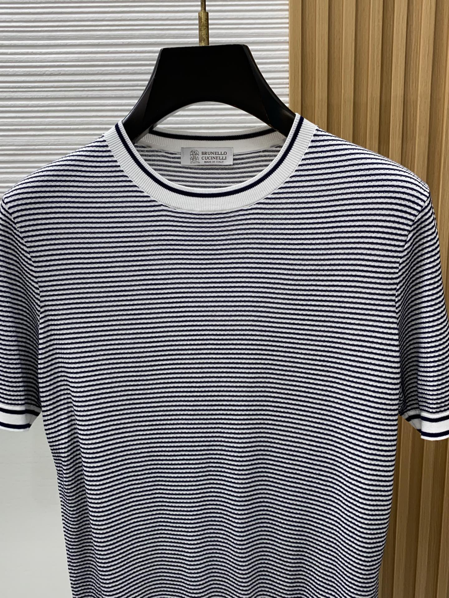 BC 2026春夏新款首发专柜最新款圆领短袖 高端订制 设计前卫时尚！条纹针织重工艺设计 定制天丝棉面料