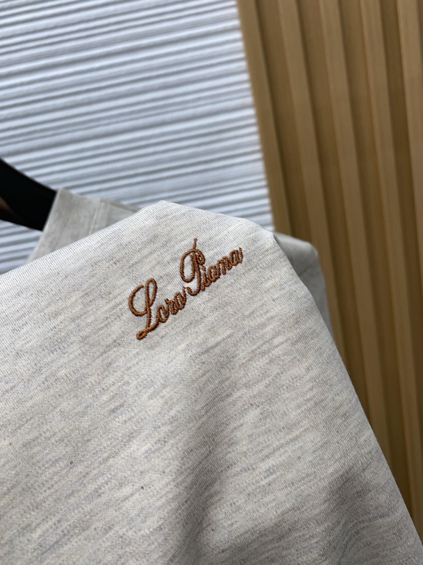 顶级Loro Piana 诺悠翩雅 短袖 26ss春夏新款 专柜同步高端主线系列，高品控老钱们的挚爱经典