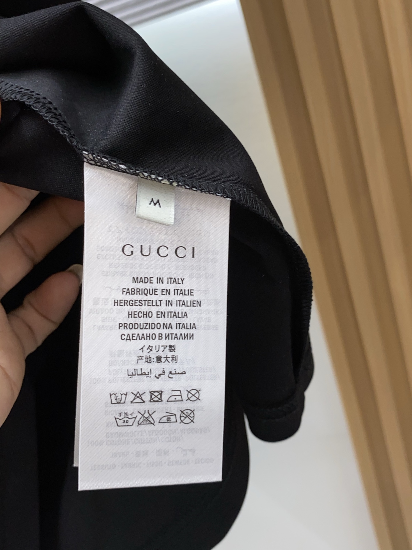 古奇 2026 春夏新款首发专柜最新款短袖圆领T恤 高端订制 设计前卫时尚！品牌logo重工艺设计 高端