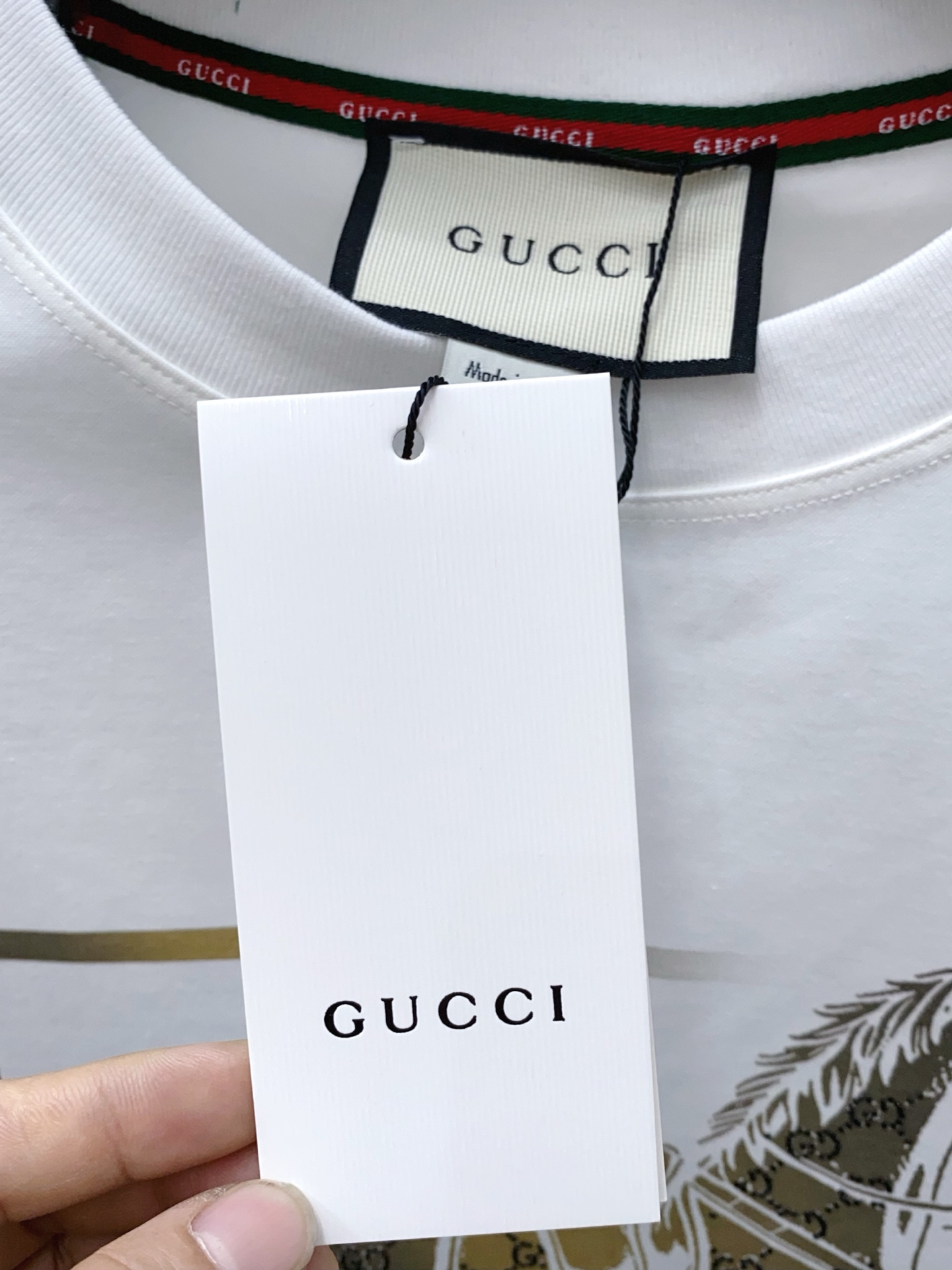 古奇 2026 春夏新款首发专柜最新款短袖圆领T恤 高端订制 设计前卫时尚！品牌logo重工艺设计 高端