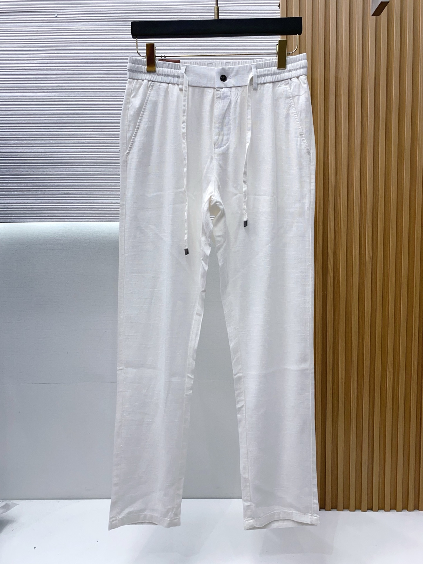 로로피아나 2026SS 남성 바지 133103 Loro Piana Pants 썸네일 이미지