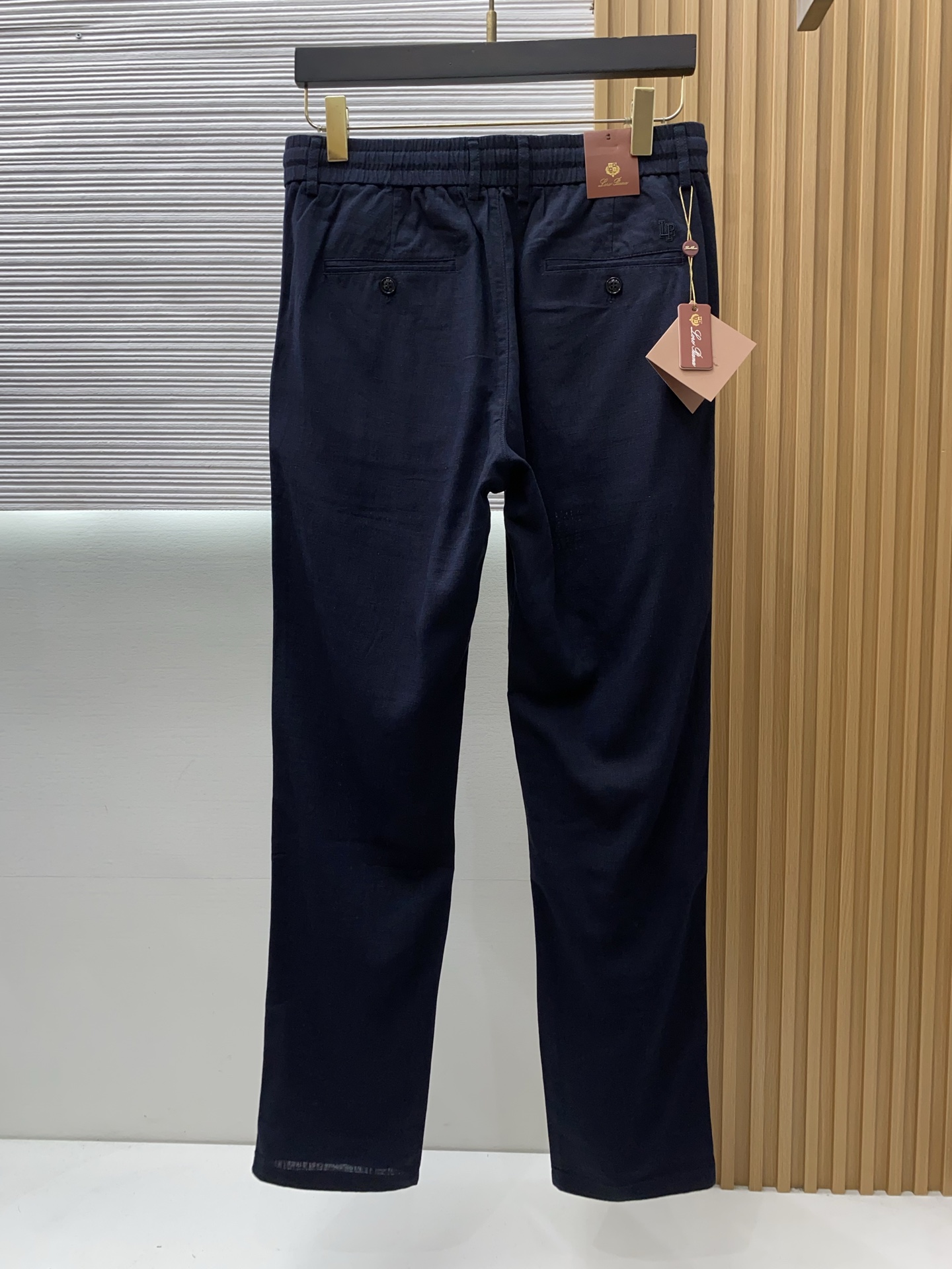 로로피아나 2026SS 남성 바지 133101 Loro Piana Pants 썸네일 이미지