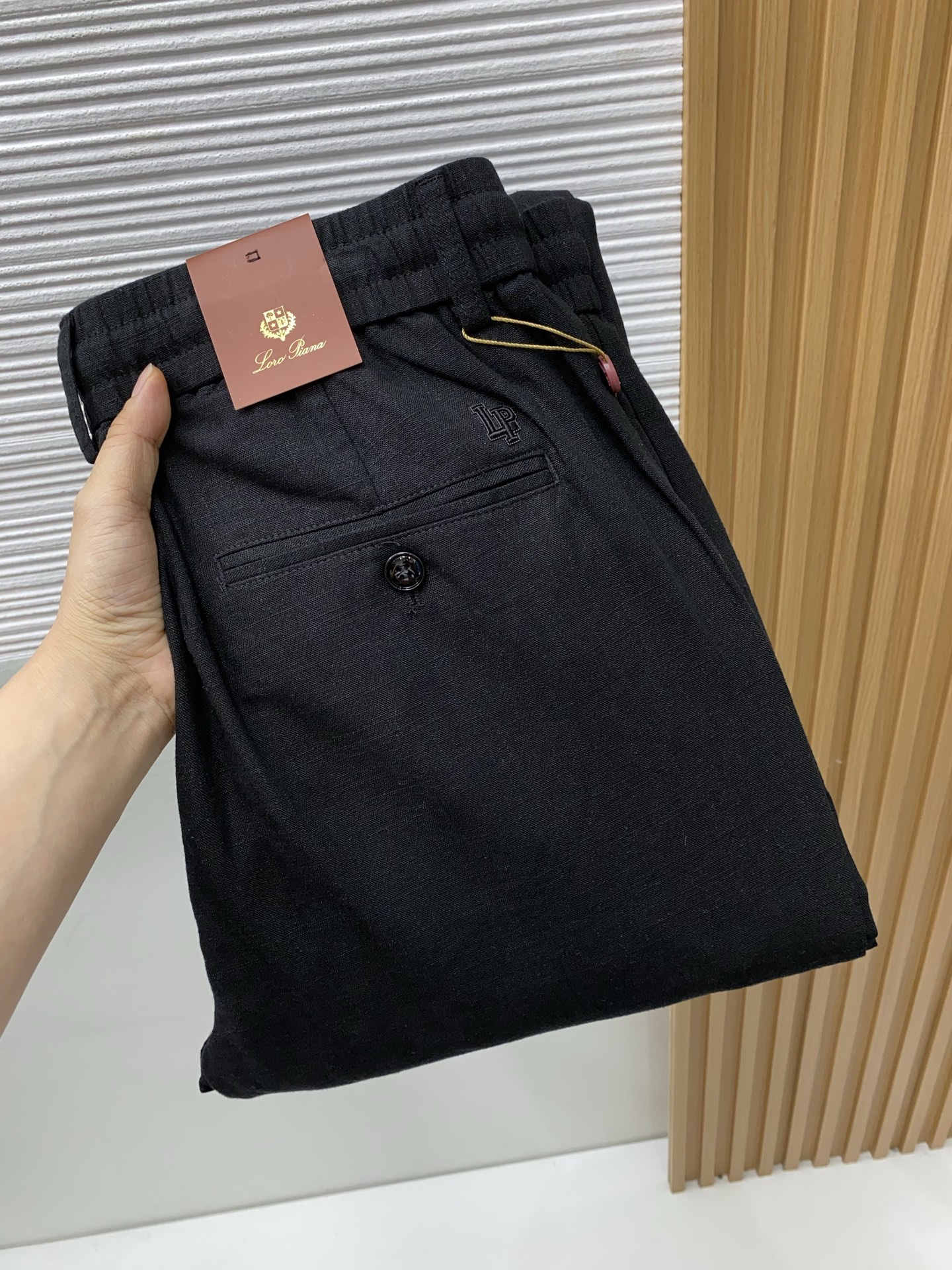 로로피아나 2026SS 남성 바지 133100 Loro Piana Pants