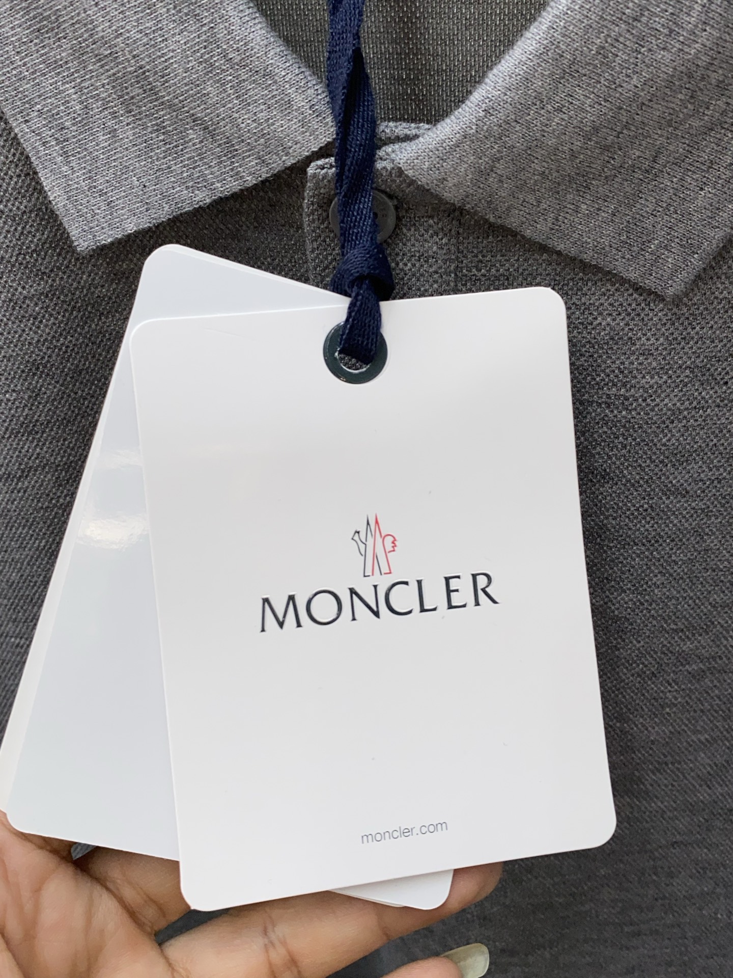 蒙口 2026春夏新品细纹珠地商务Polo，极简的衣身造型！顶级针织棉质混纺质地 整体的触感极为舒适，弹