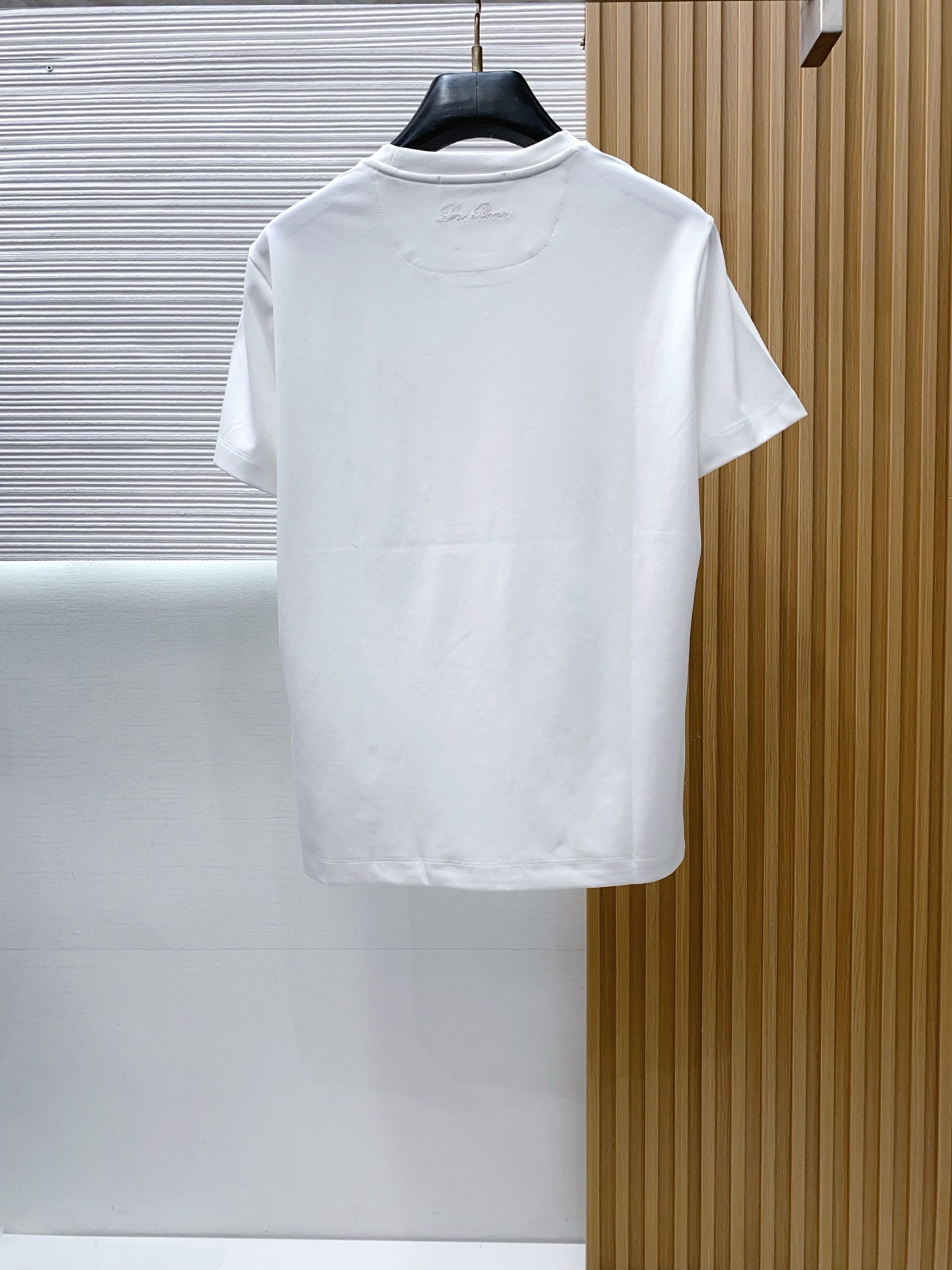 顶级Loro Piana 诺悠翩雅 短袖 26ss春夏新款 专柜同步高端主线系列，高品控老钱们的挚爱经典