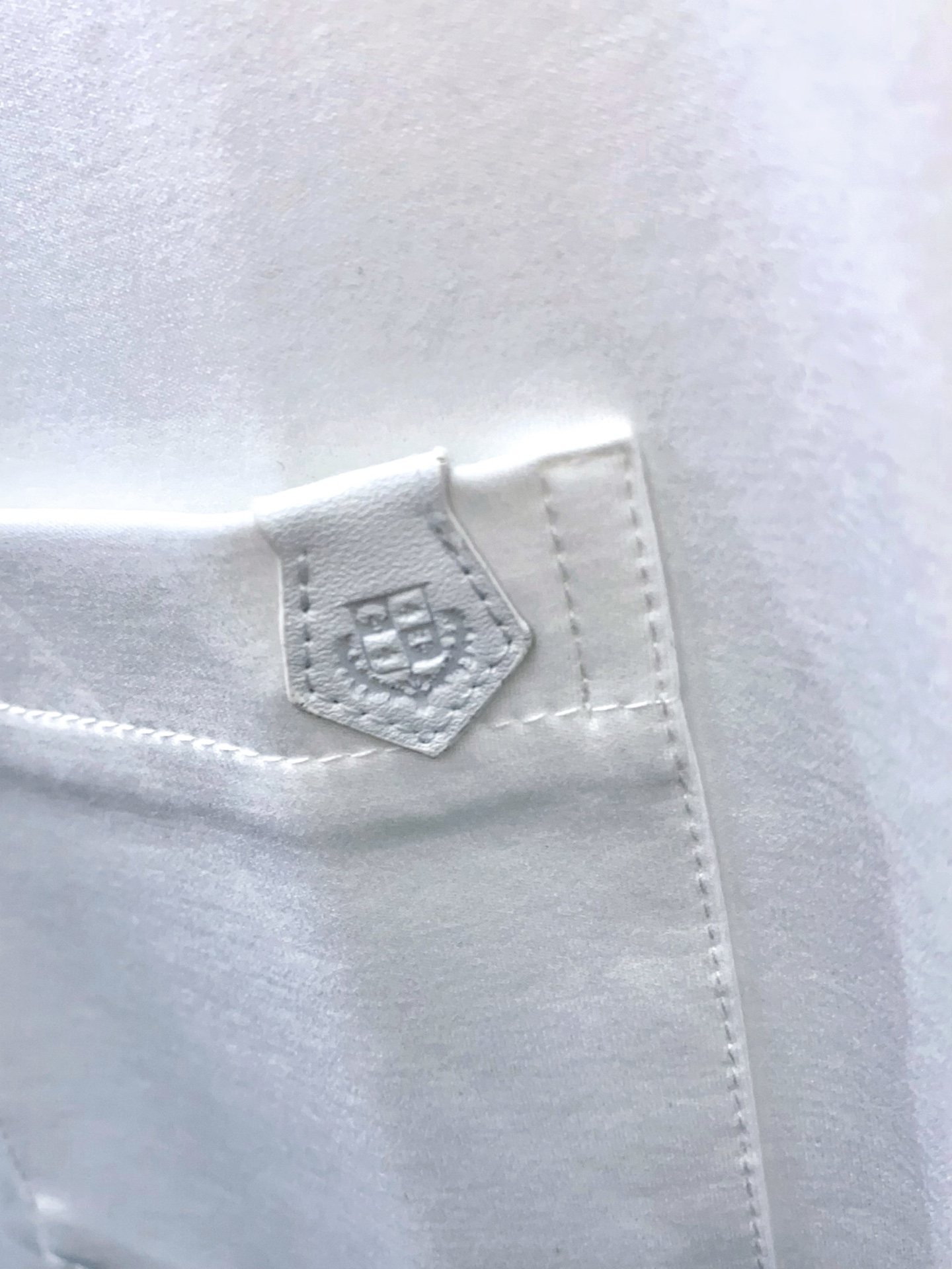 顶级Loro Piana 诺悠翩雅 短袖 26ss春夏新款 专柜同步高端主线系列，高品控老钱们的挚爱经典