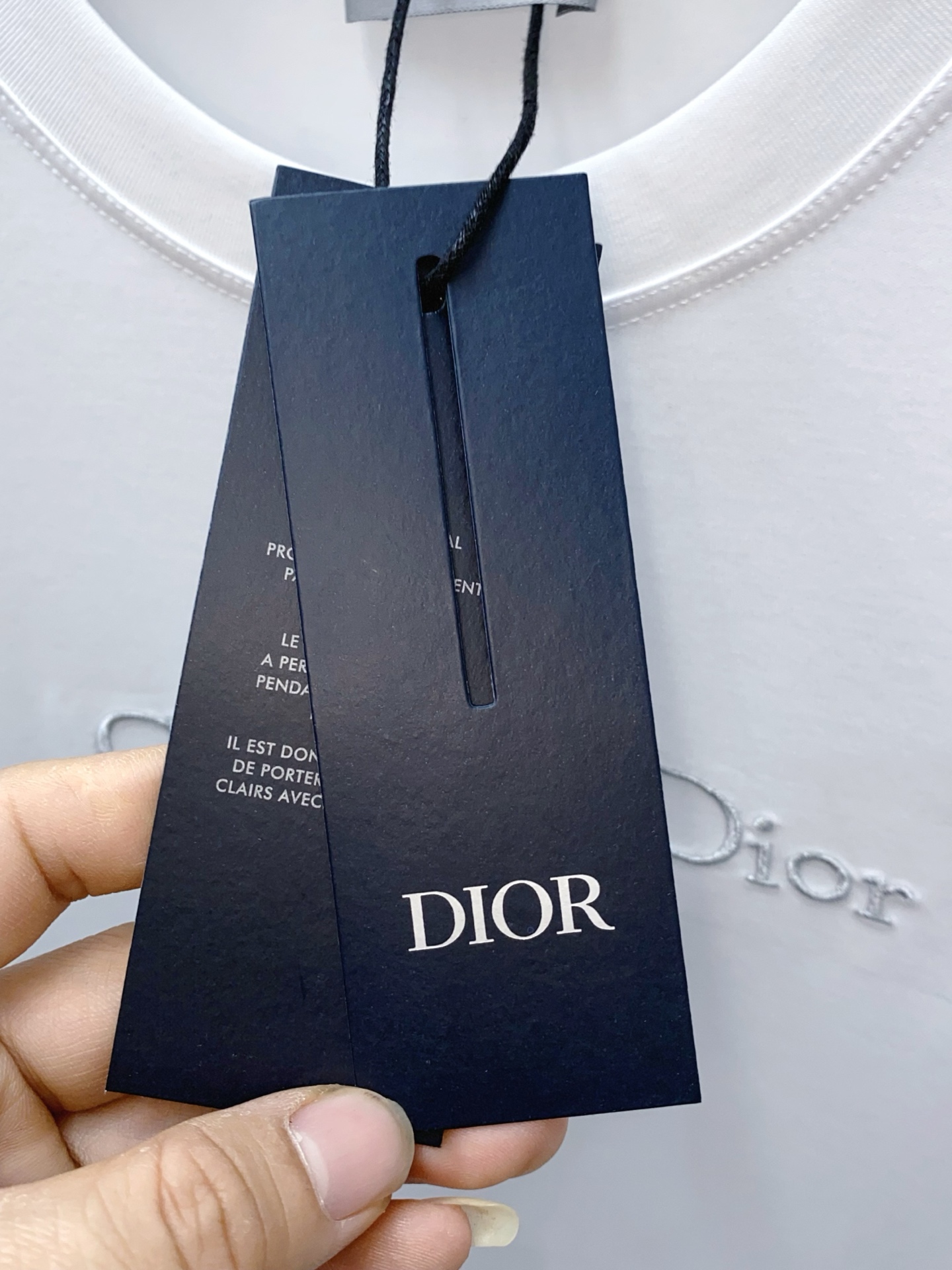 迪奥 2026春夏新款首发专柜最新款圆领短袖 高端订制 设计前卫时尚！品牌logo重工艺设计 高端定制1