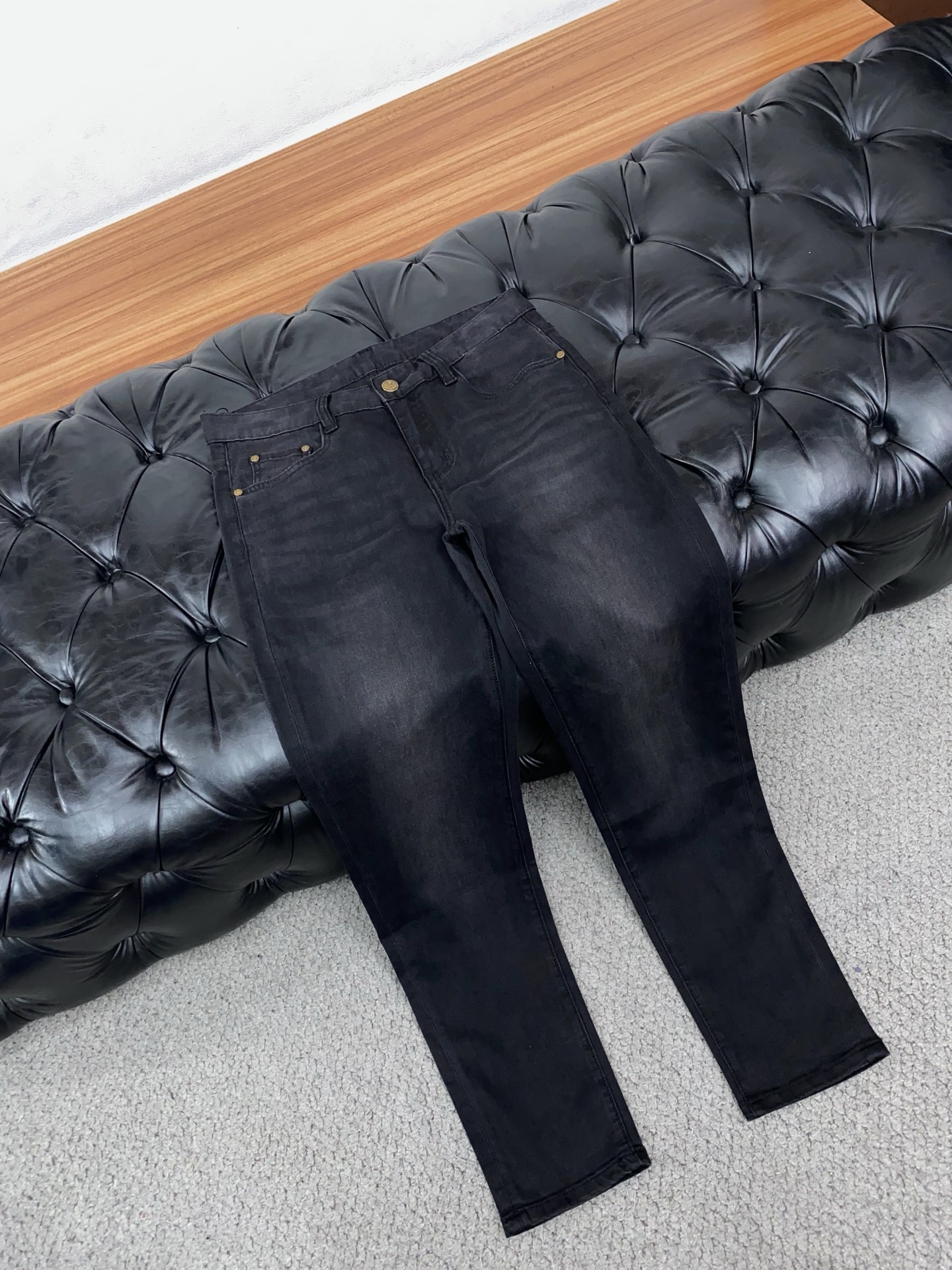 普拉达 高端定制、2026早春最新款牛仔裤 柜台同步发售 原版定制复刻 客供五金辅料 原单品质 进口牛仔