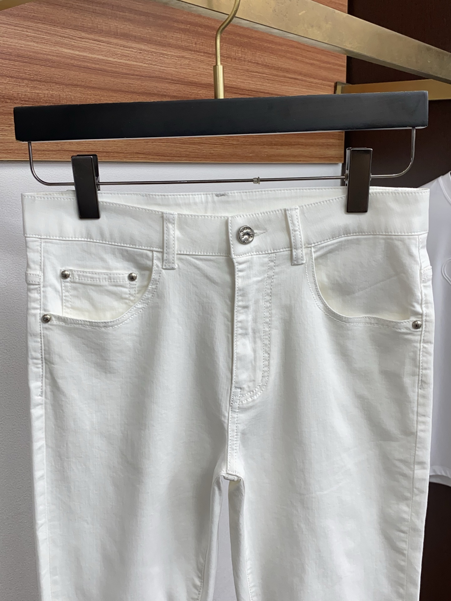 1v路易威登 高端定制、2026早春最新款牛仔裤 柜台同步发售 原版定制复刻 客供五金辅料 原单品质 进