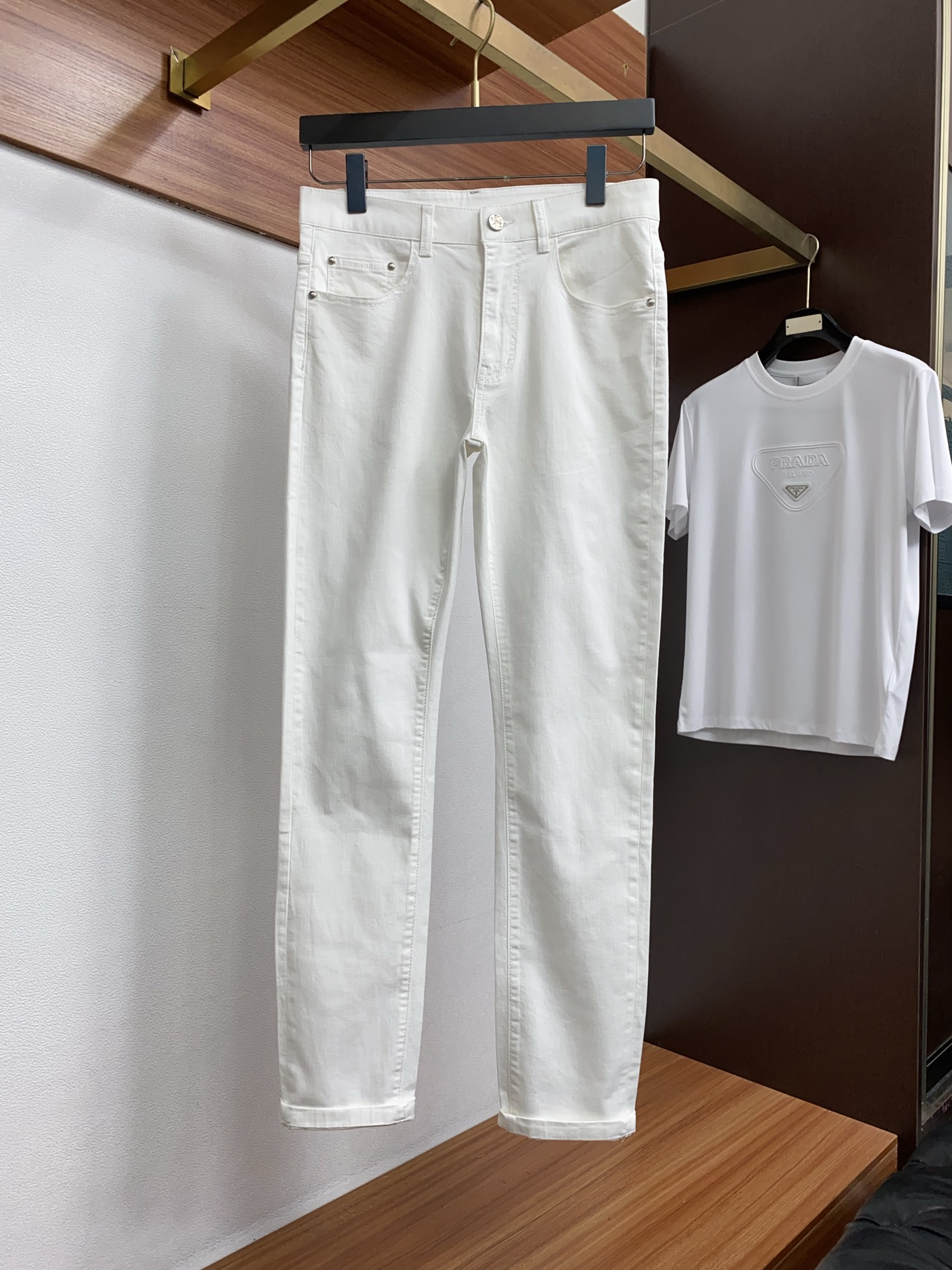 1v路易威登 高端定制、2026早春最新款牛仔裤 柜台同步发售 原版定制复刻 客供五金辅料 原单品质 进