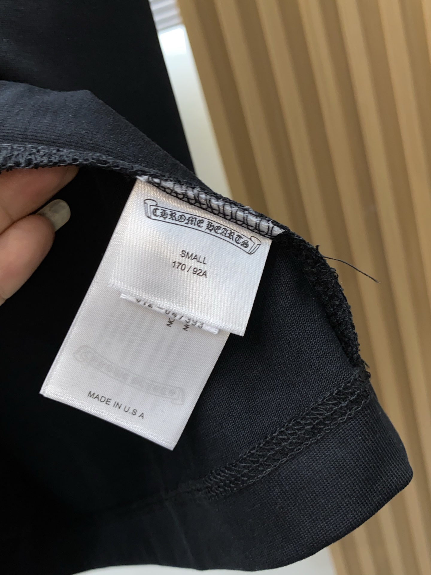 克罗心 2026新款AW新品，时尚微阔短袖 专柜同步有售，定制长绒棉面料，工艺极度复杂，视觉相当雅致时髦