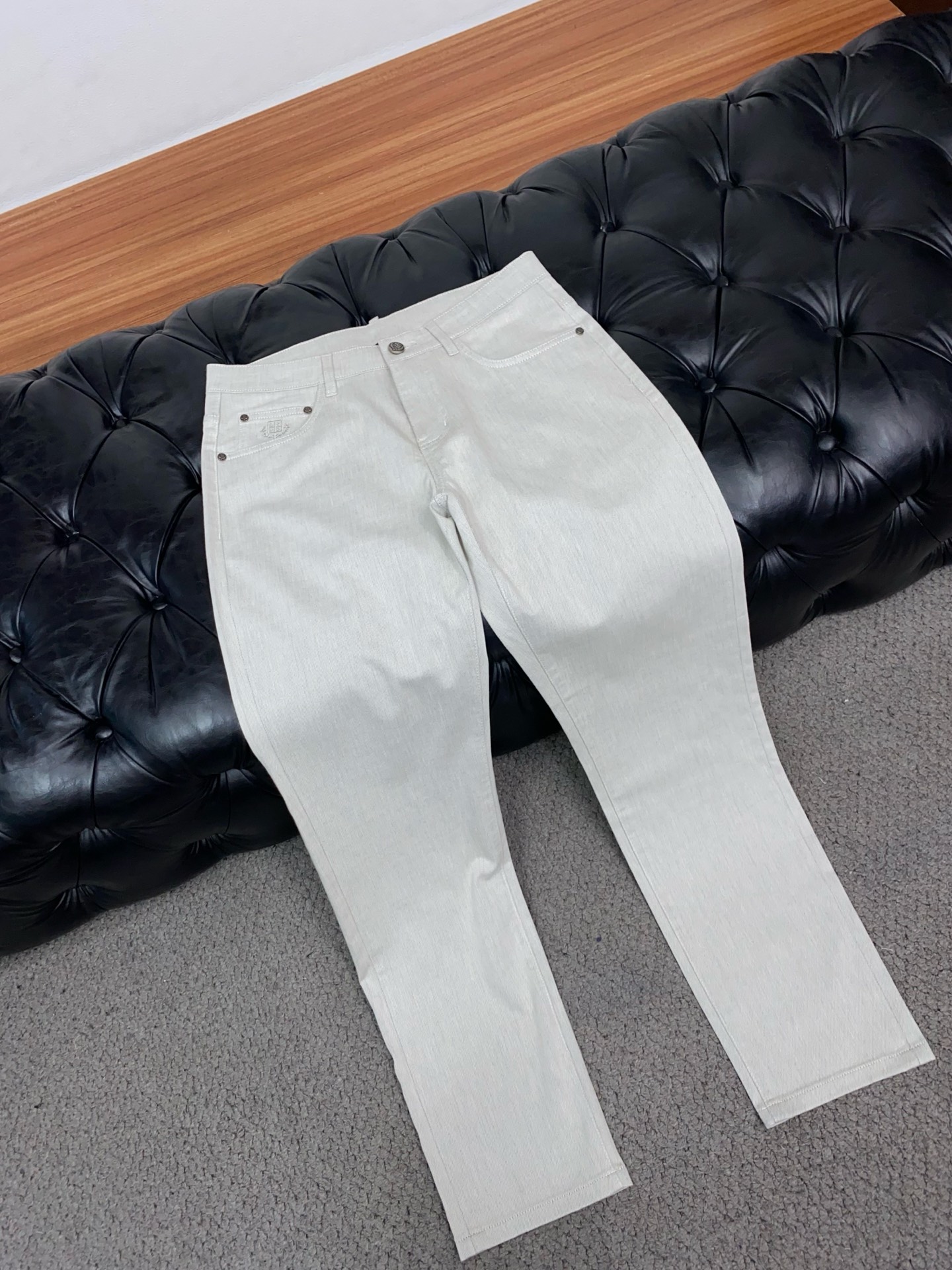 Loro Piana 诺悠翩雅 高端定制、2026早春最新款牛仔裤 柜台同步发售 原版定制复刻 客供五金