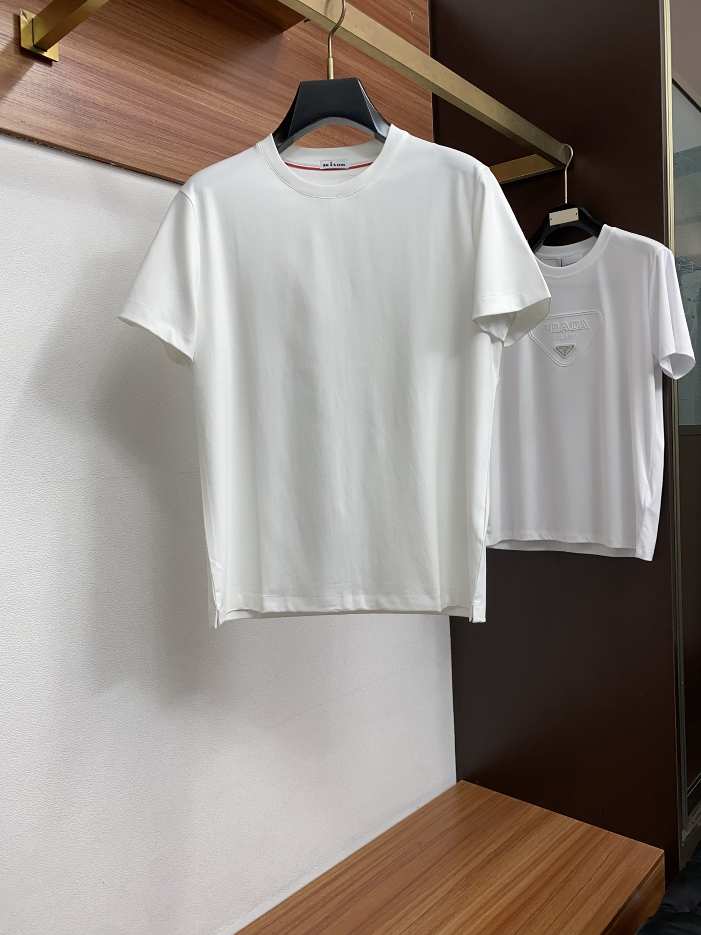 키톤 26SS 남성 반팔 88598 Kiton T Shirt