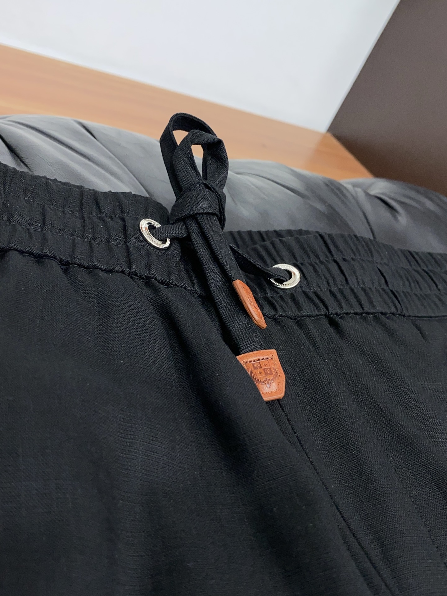 Loro Piana 诺悠翩雅 高端定制、2026早春最新款麻料休闲裤 柜台同步发售 原版定制复刻 客供