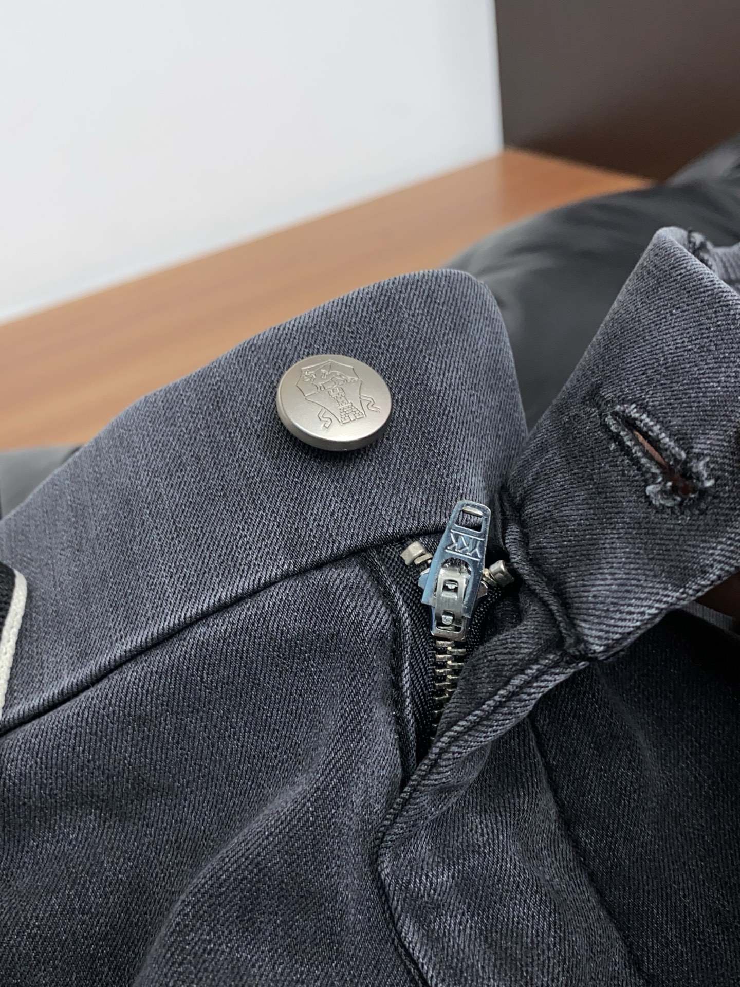 BC 高端定制、2026早春最新款牛仔休闲裤 柜台同步发售 原版定制复刻 客供五金辅料 原单品质 进口麻