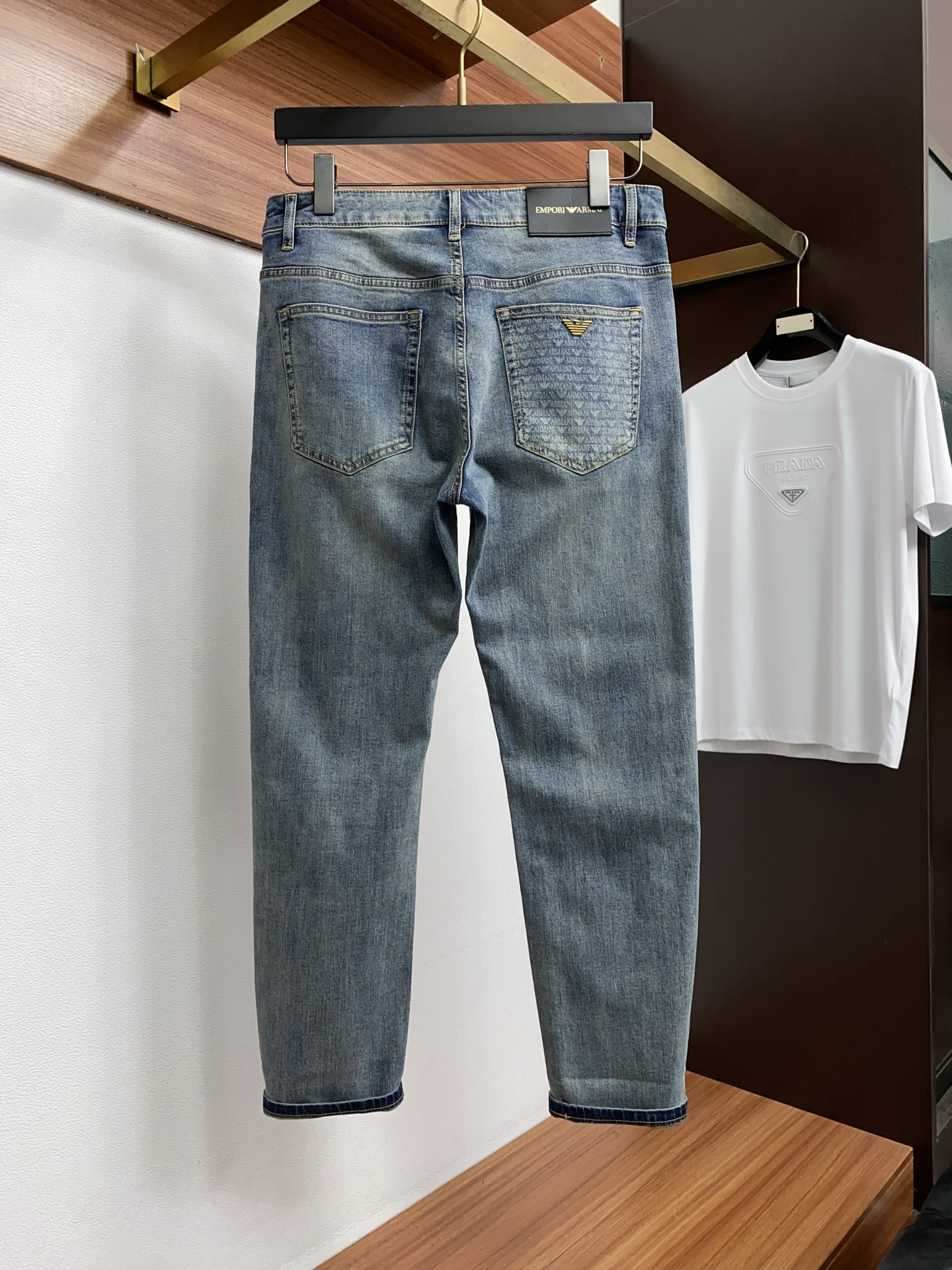 阿玛尼 高端定制、2026早春最新款牛仔裤 柜台同步发售 原版定制复刻 客供五金辅料 原单品质 进口牛仔