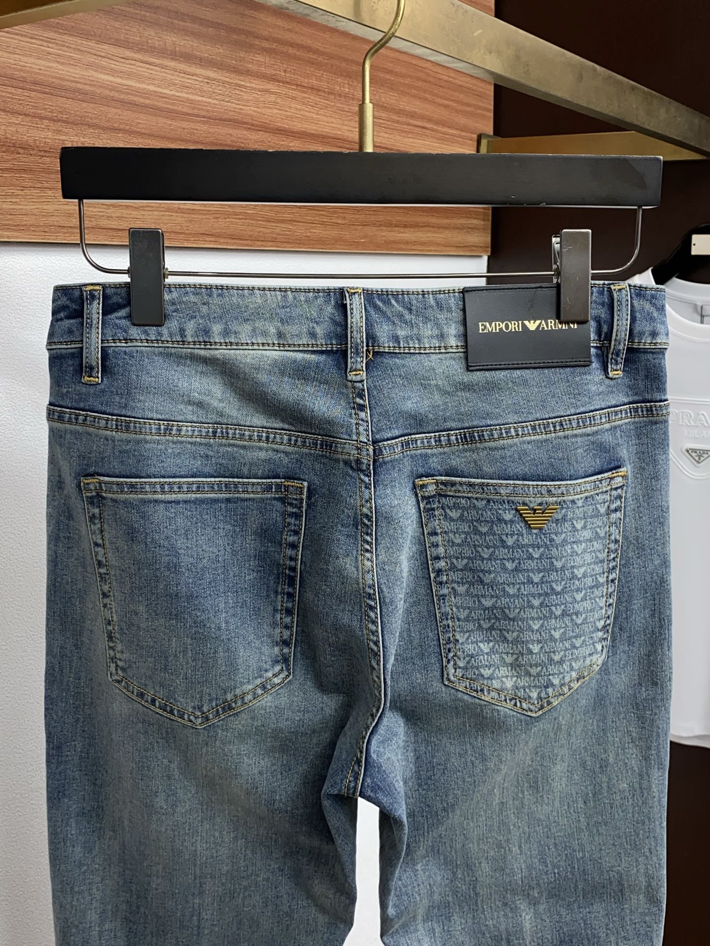 阿玛尼 高端定制、2026早春最新款牛仔裤 柜台同步发售 原版定制复刻 客供五金辅料 原单品质 进口牛仔