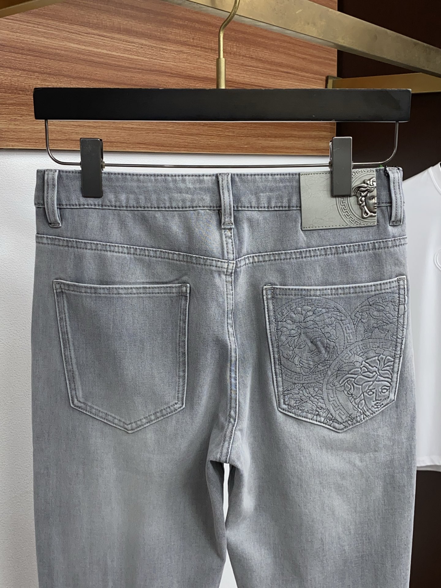 范思哲 高端定制、2026早春最新款牛仔裤 柜台同步发售 原版定制复刻 客供五金辅料 原单品质 进口牛仔